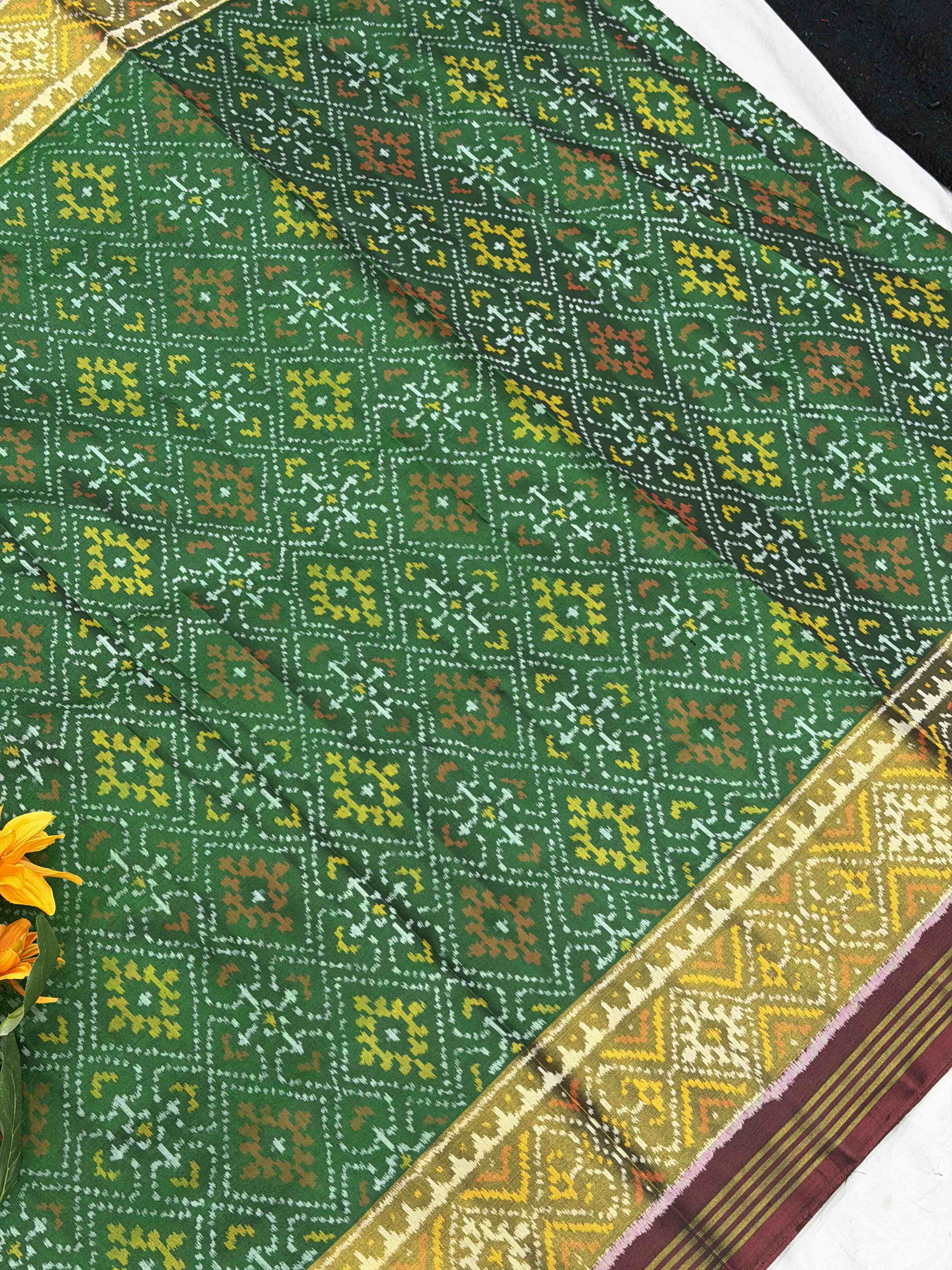 Maroon & Green Panchanda Rajkot Patola Saree