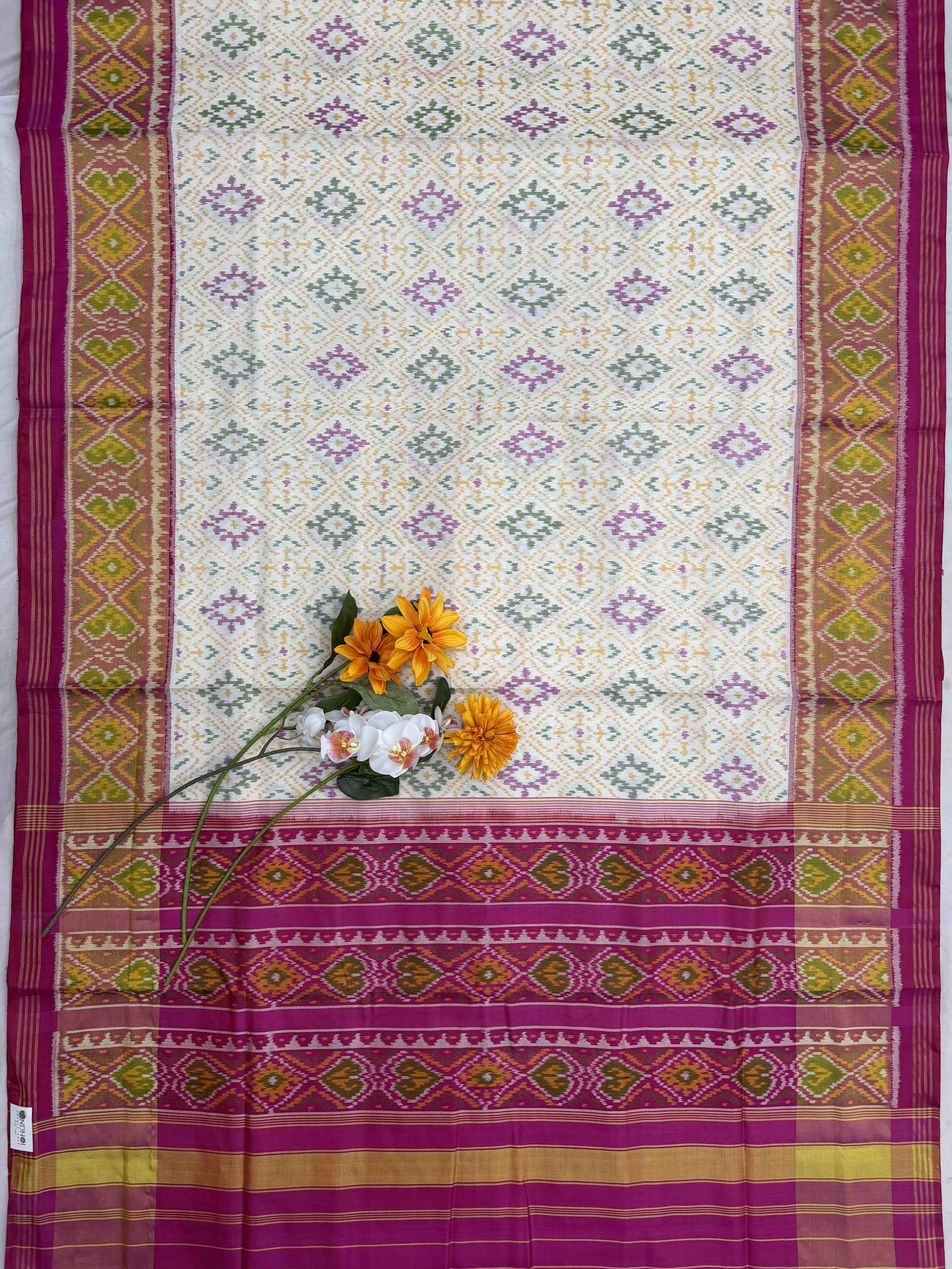 Pink & white panchanda rajkot Patola Saree