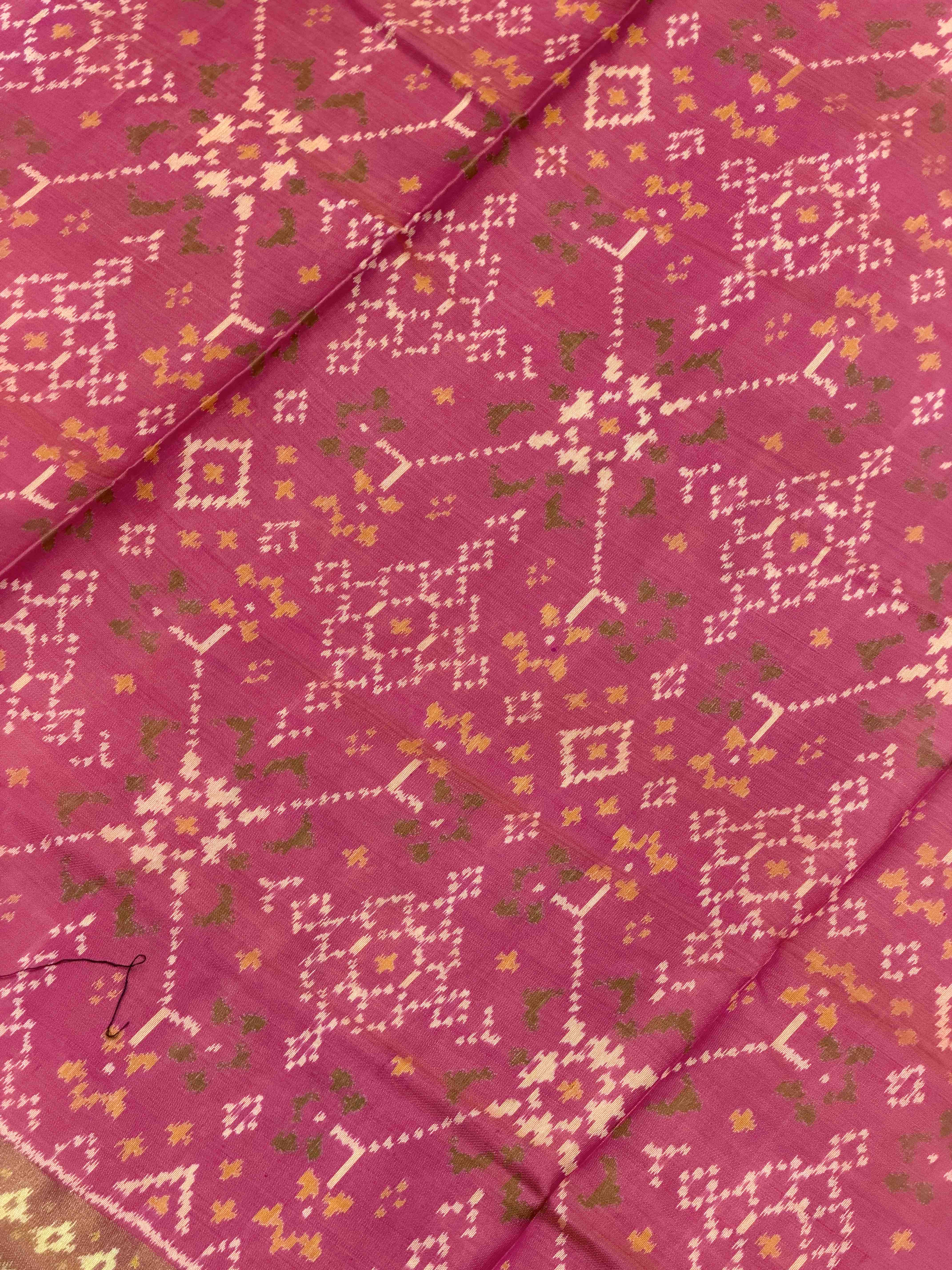 Pink & Peach navaratan Rajkot Patola Saree