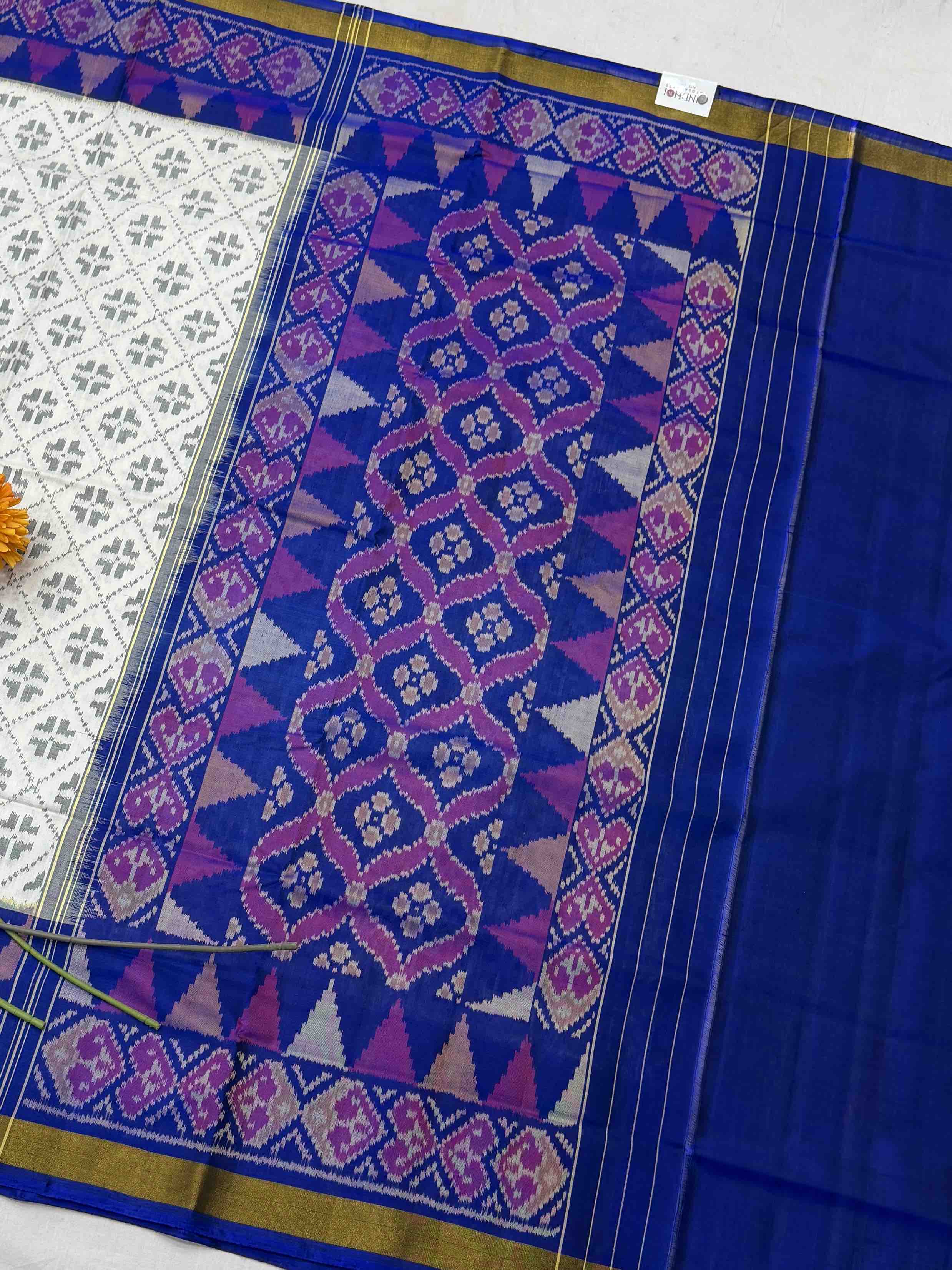 Blue & white diamond chex rajkot Patola Saree