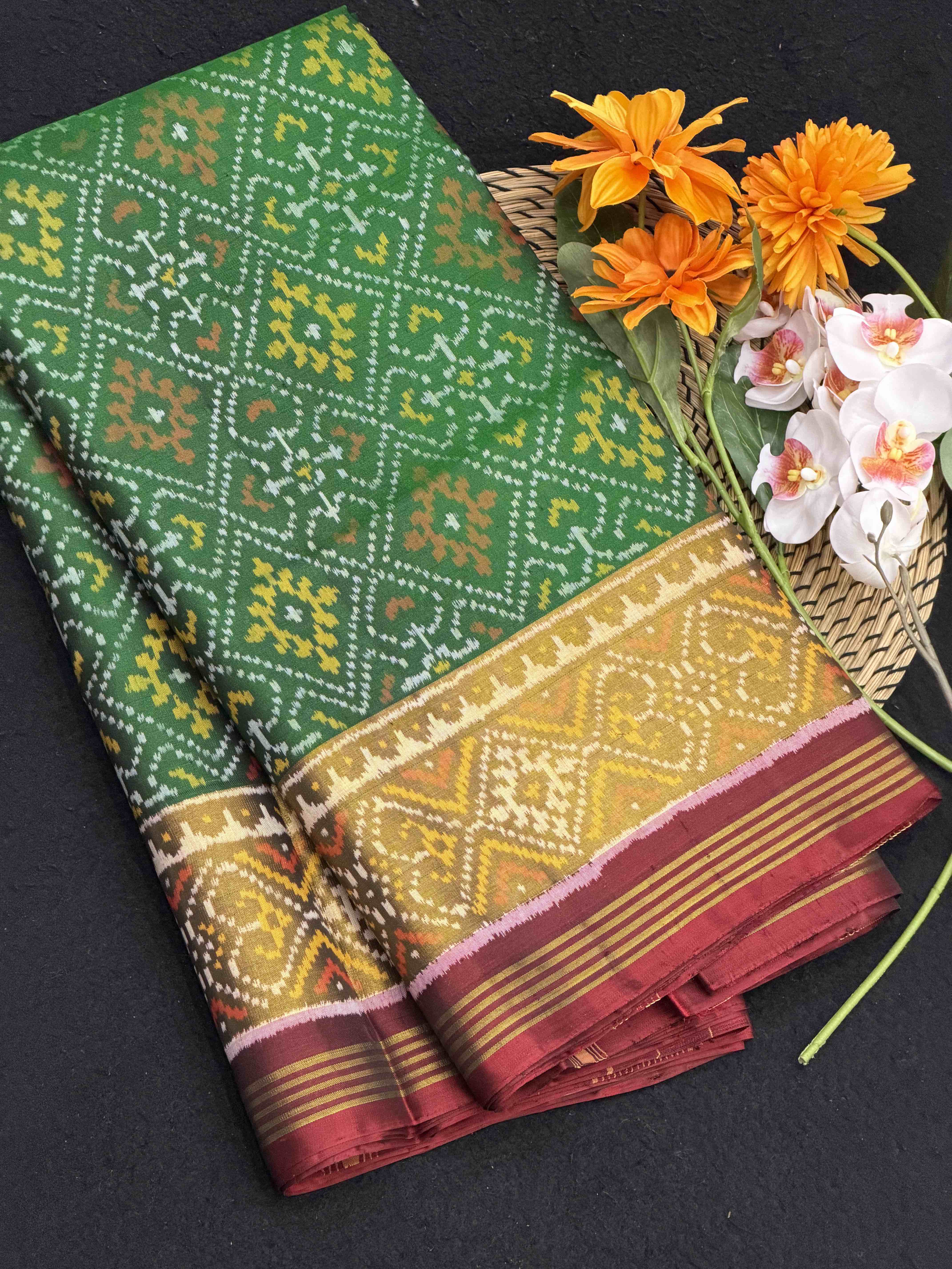 Maroon & Green chandabhat Rajkot Patola Saree