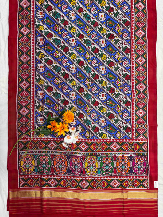 Narikunj with rose petals multicolour twill Patola Saree