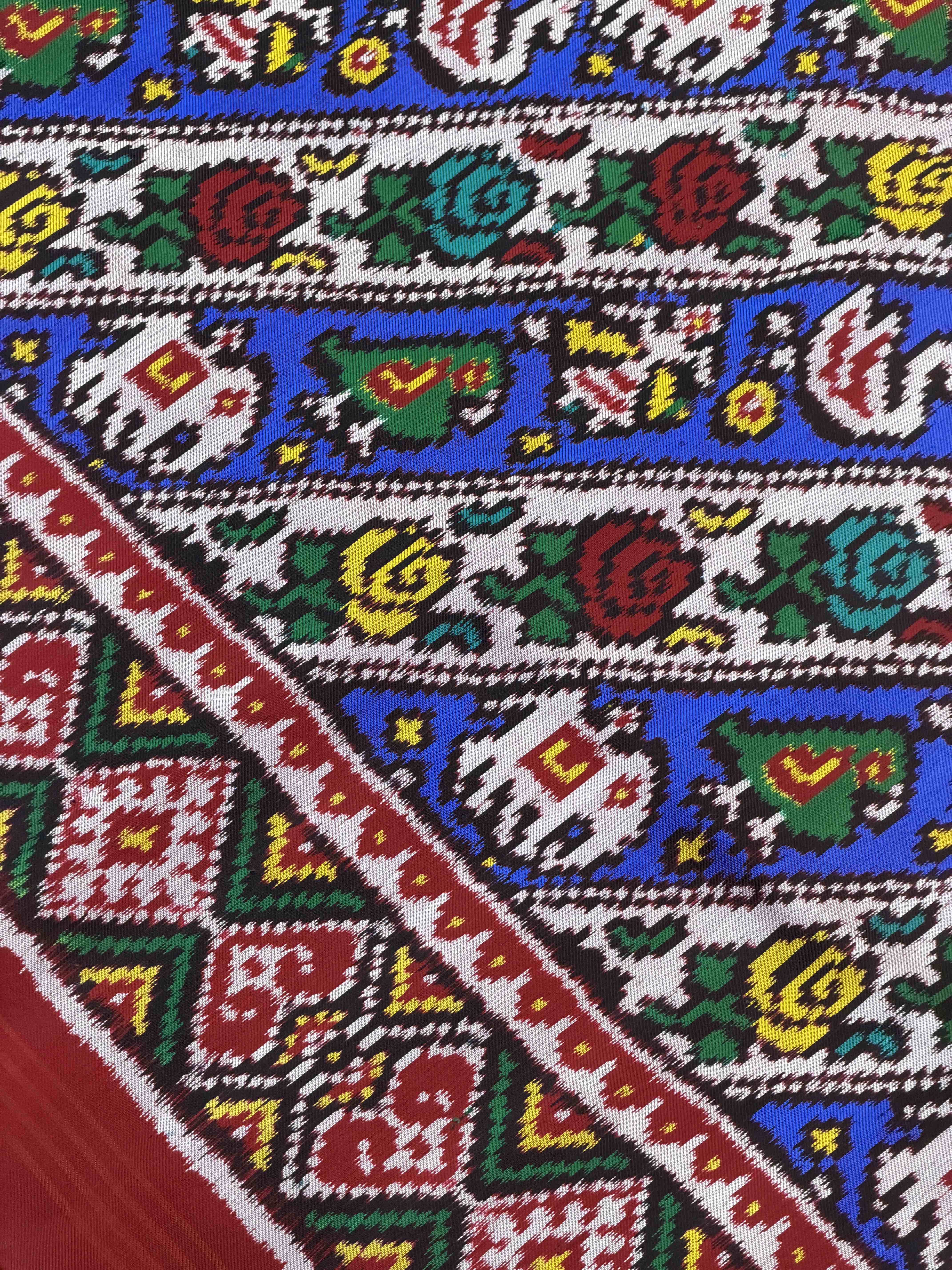 Narikunj with rose petals multicolour twill Patola Saree