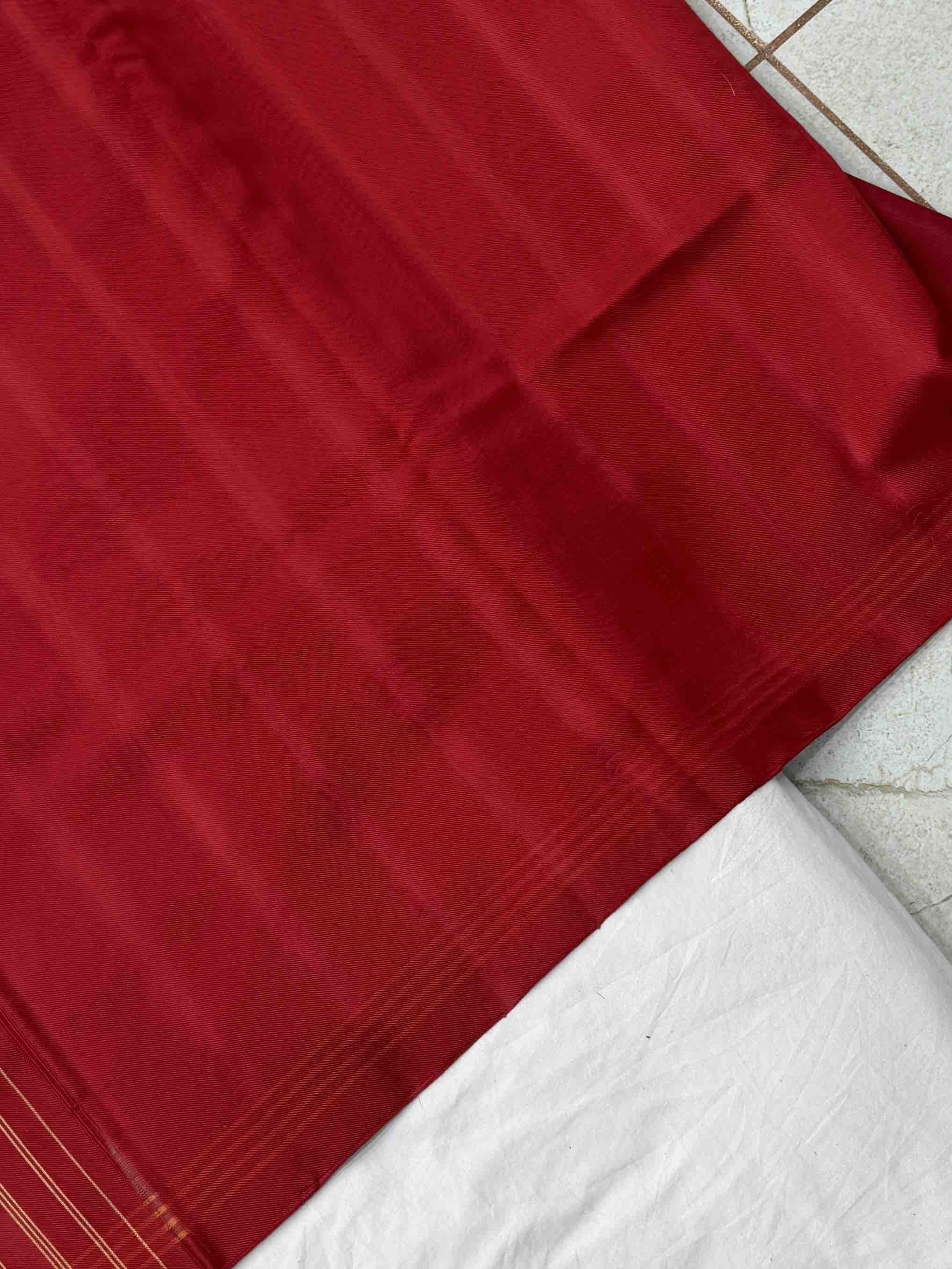 Narikunj with rose petals multicolour twill Patola Saree
