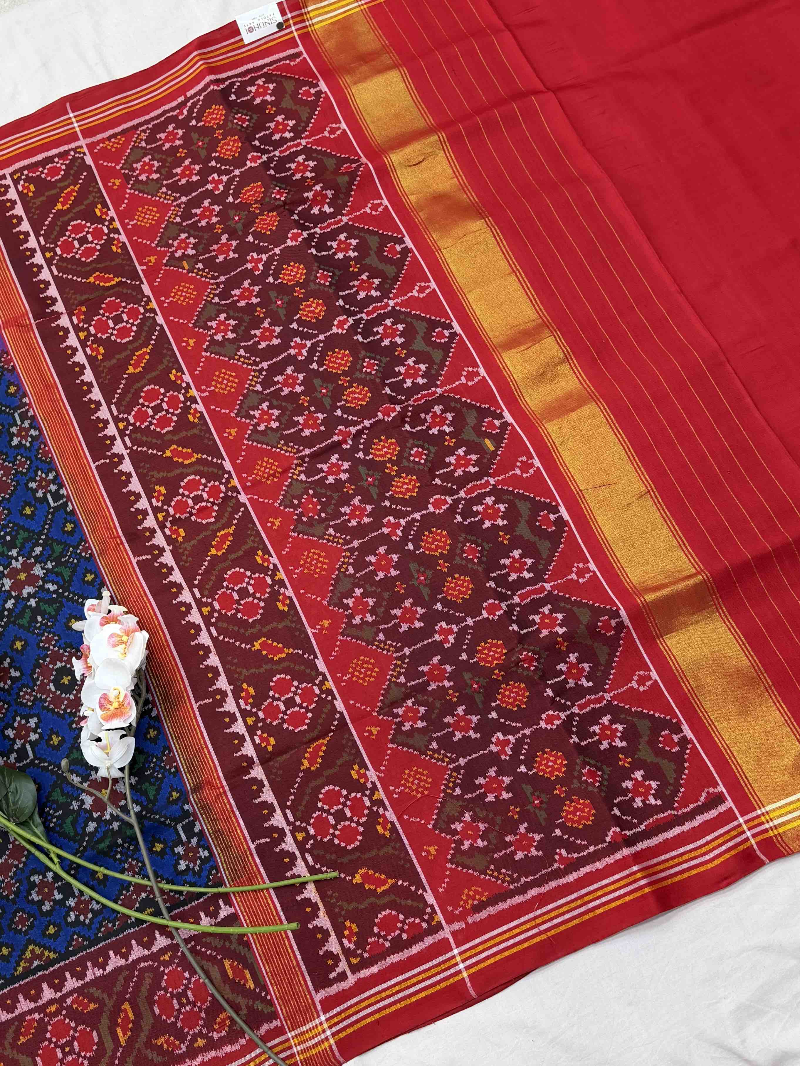 Red & deep blue Navaratan single ikat patan Patola