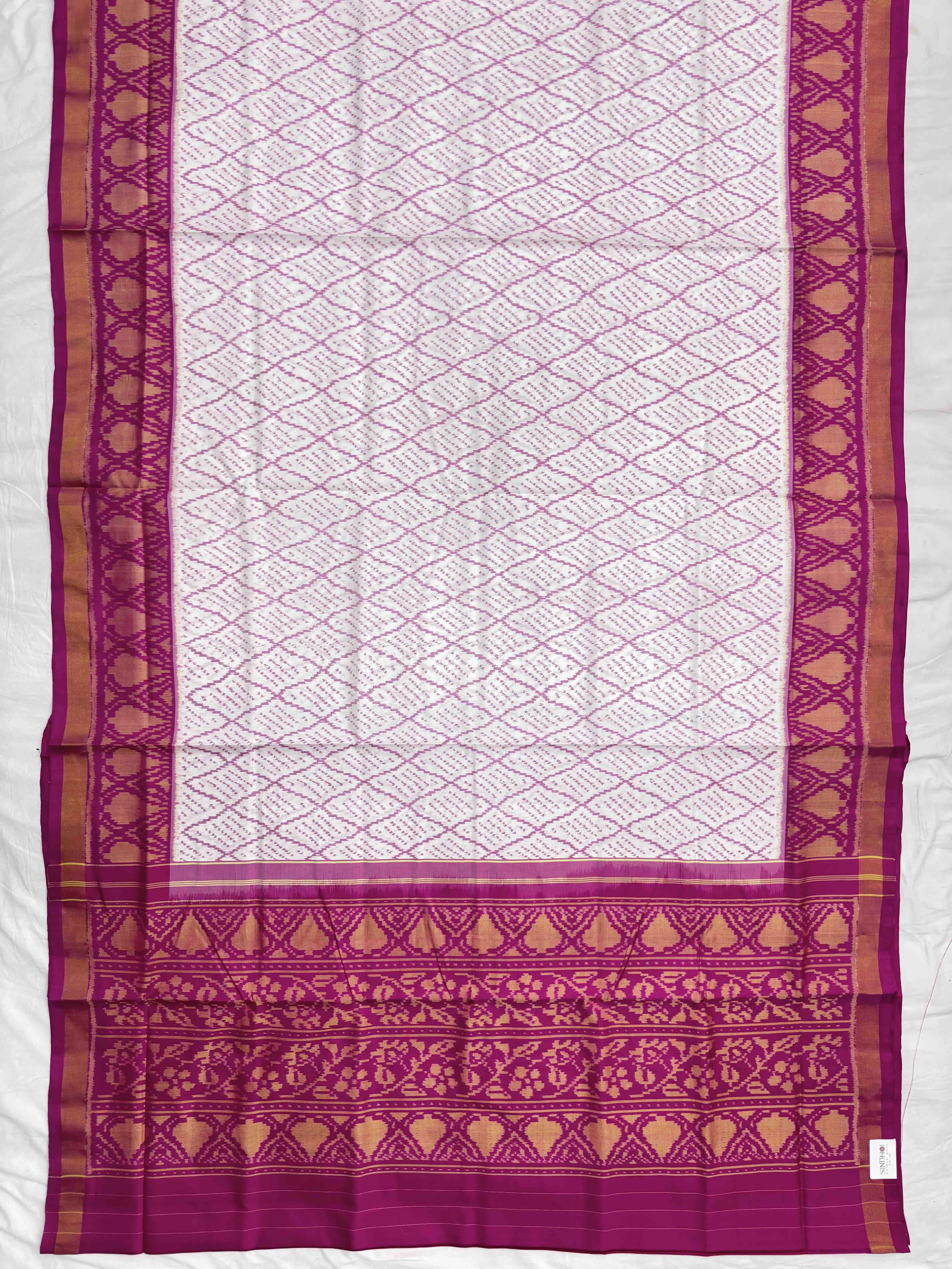 White & Pink Panchanda Booty Patola Saree
