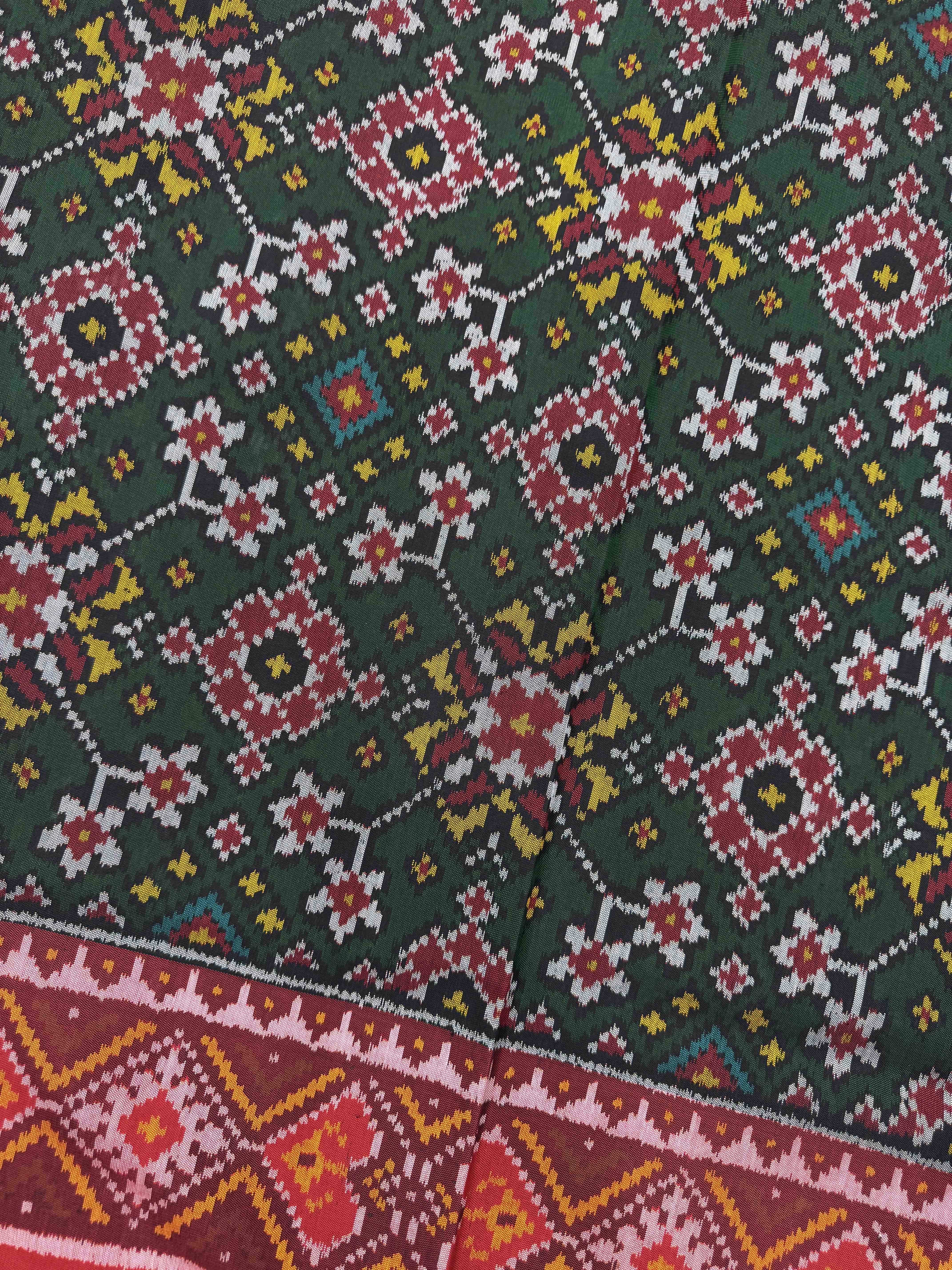 Red & Green Navratan Single Ikat Patan Patola Saree