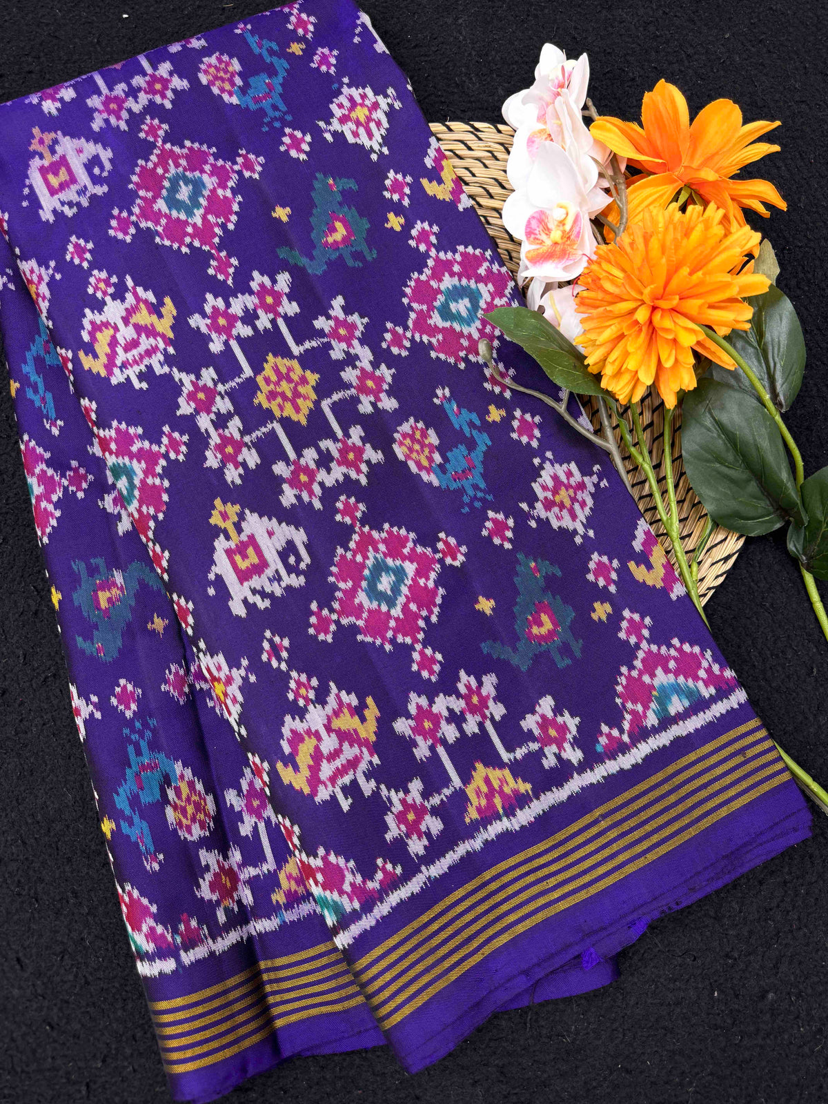 Purplish Blue Navratan Narikunj Mix Single Ikat Patan Patola Saree