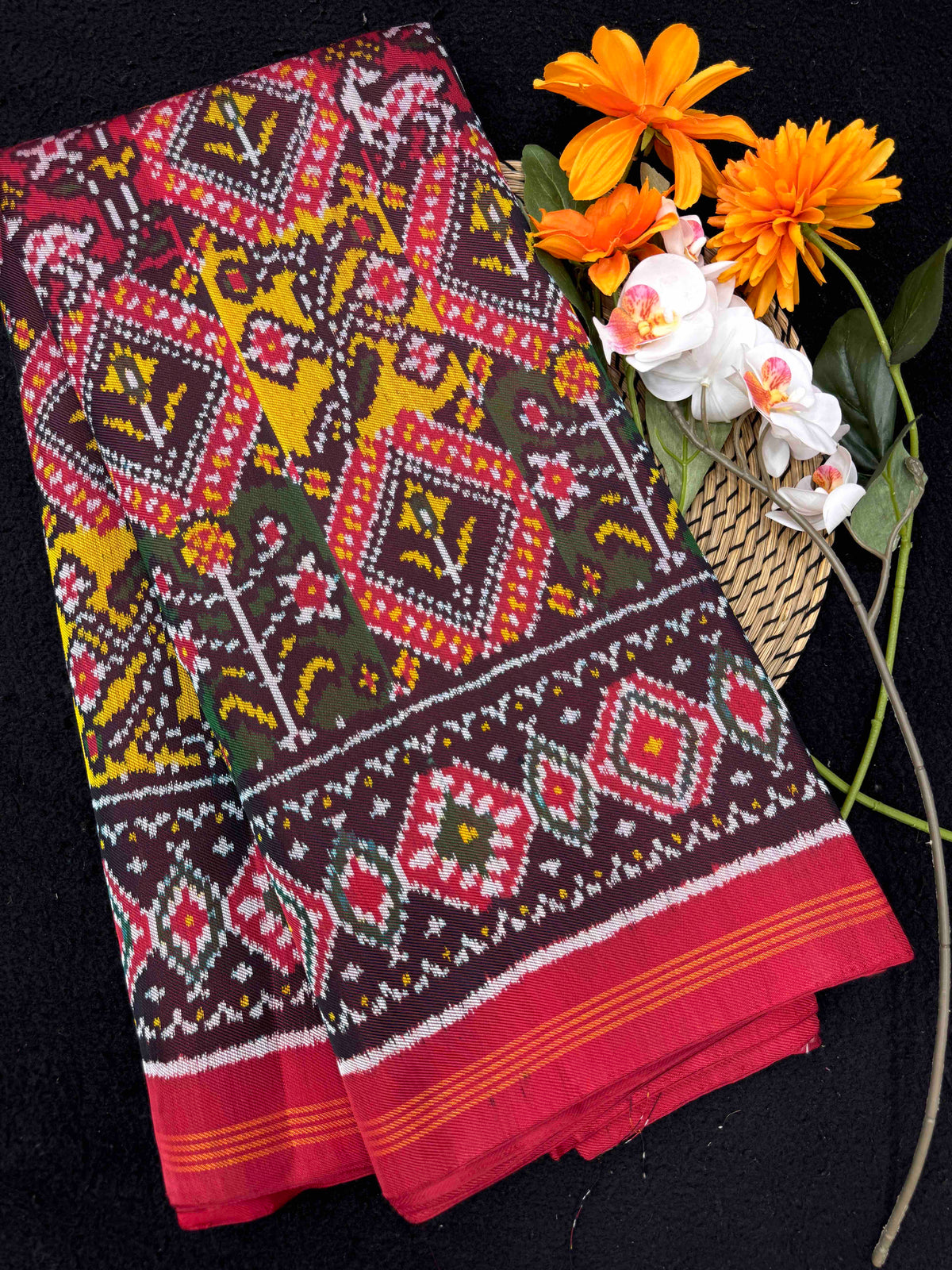 Multicolor Figures & Flowers Fancy Twill Patola Saree