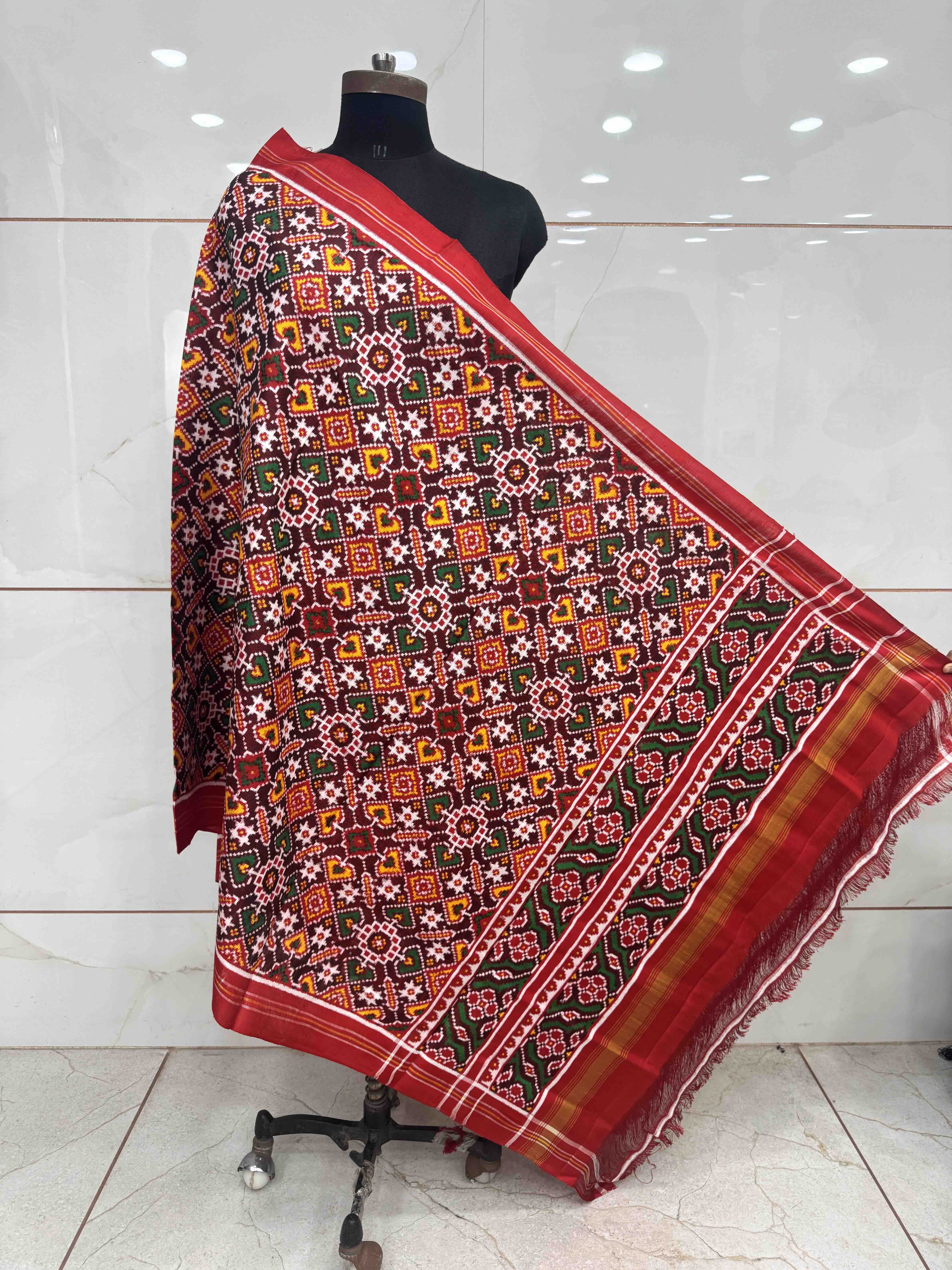 Red & Maroon Manekchowk Double Ikat Dupatta