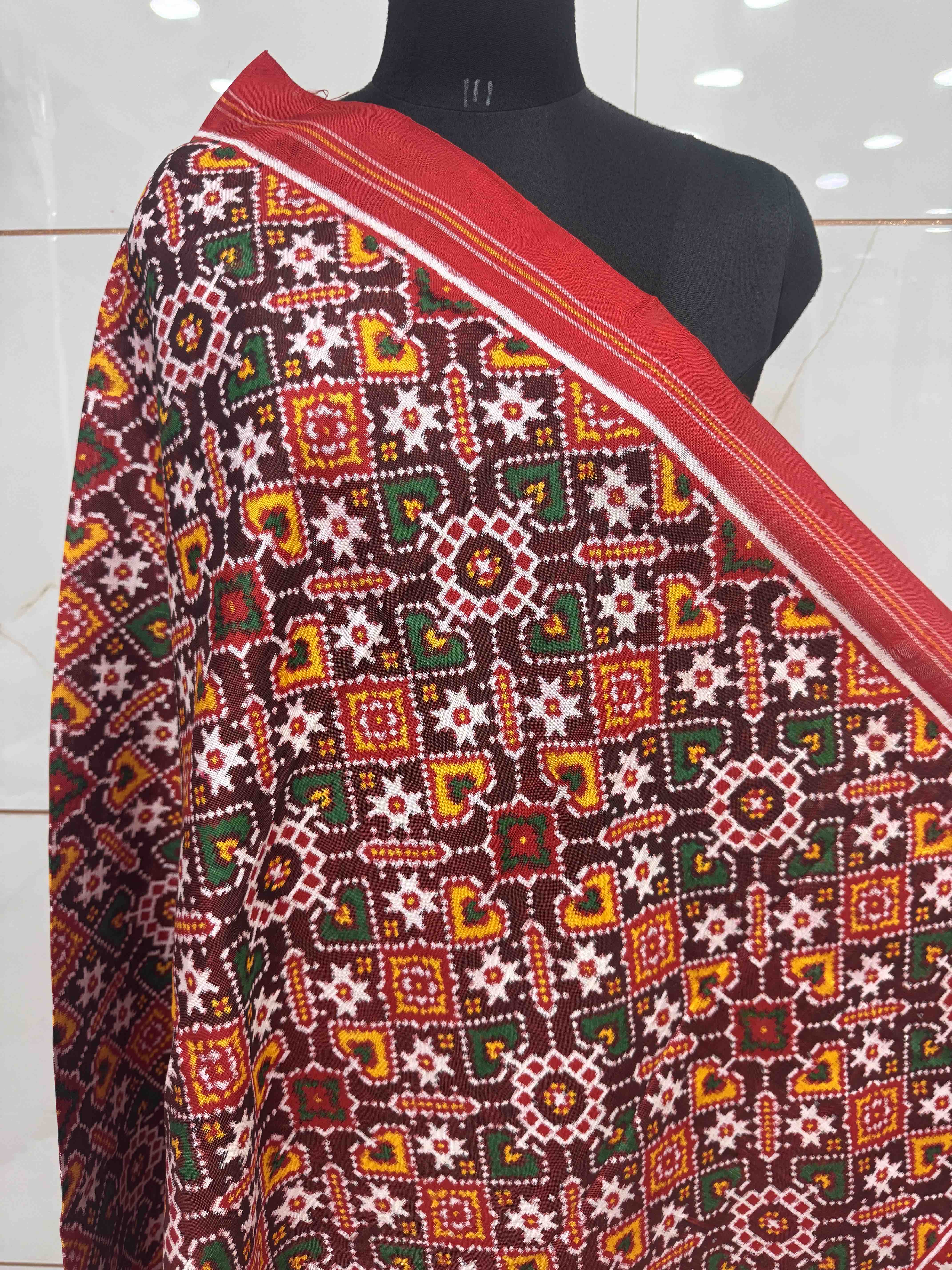Red & Maroon Manekchowk Double Ikat Dupatta
