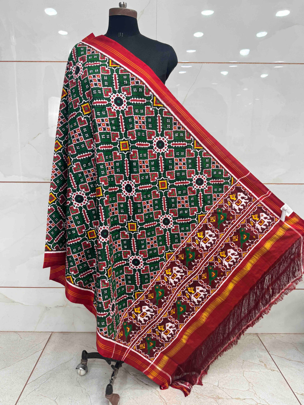 Red & Green Manekchowk Double Ikat Dupatta