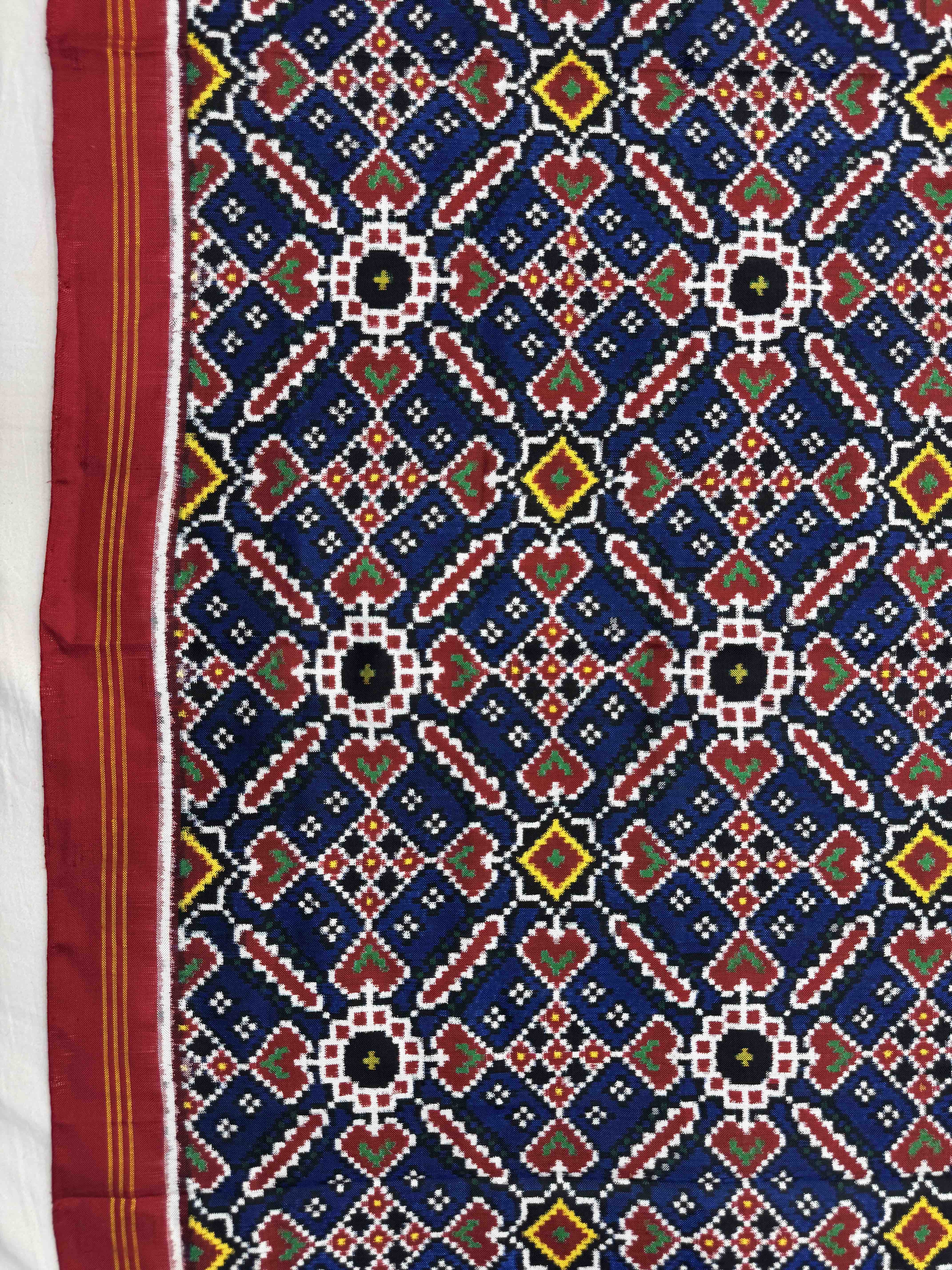 Red & Blue Manekchowk Double Ikat Dupatta