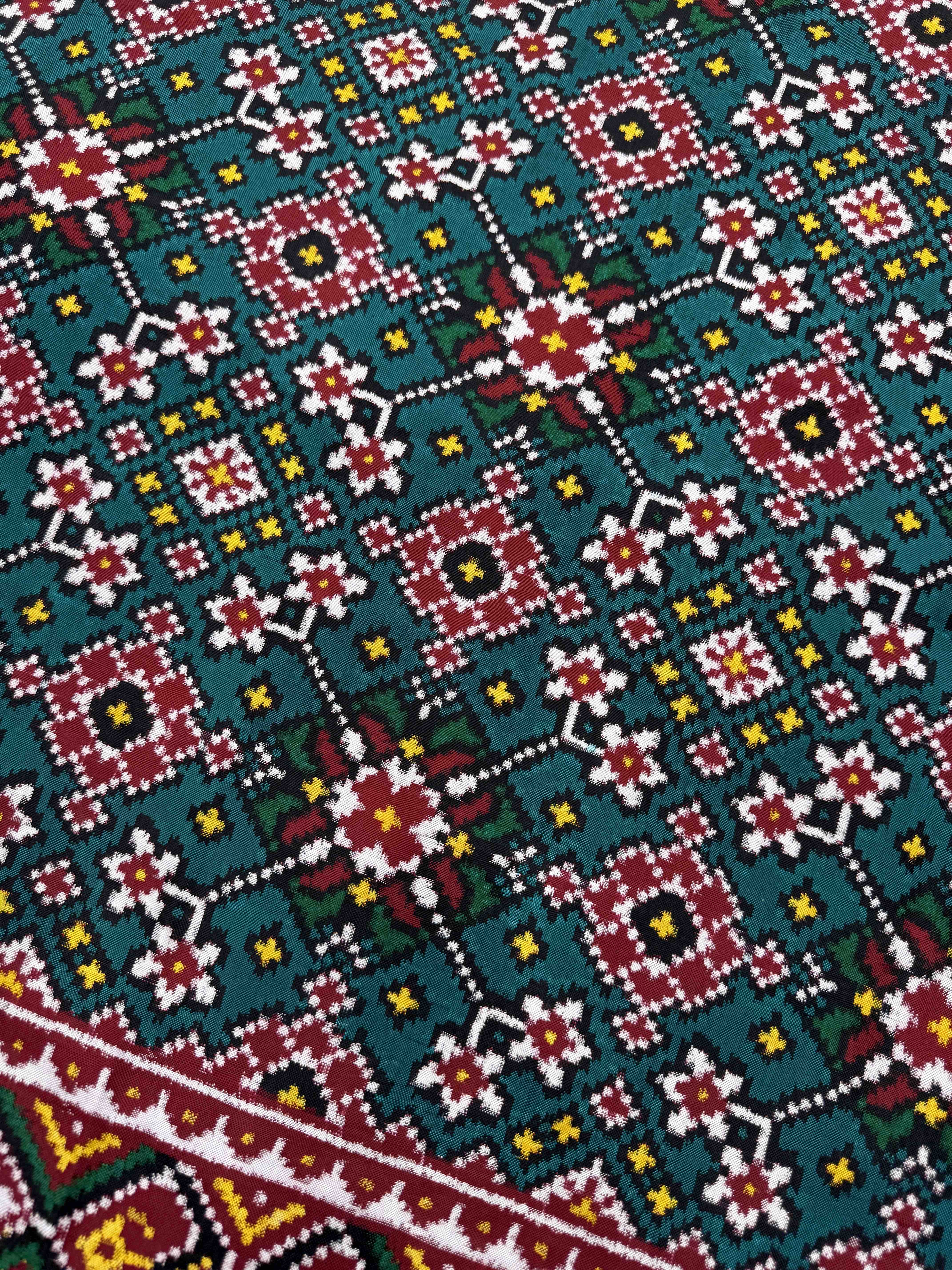 Red & Peacock Green Navratan Double Ikat Patan Patola Saree