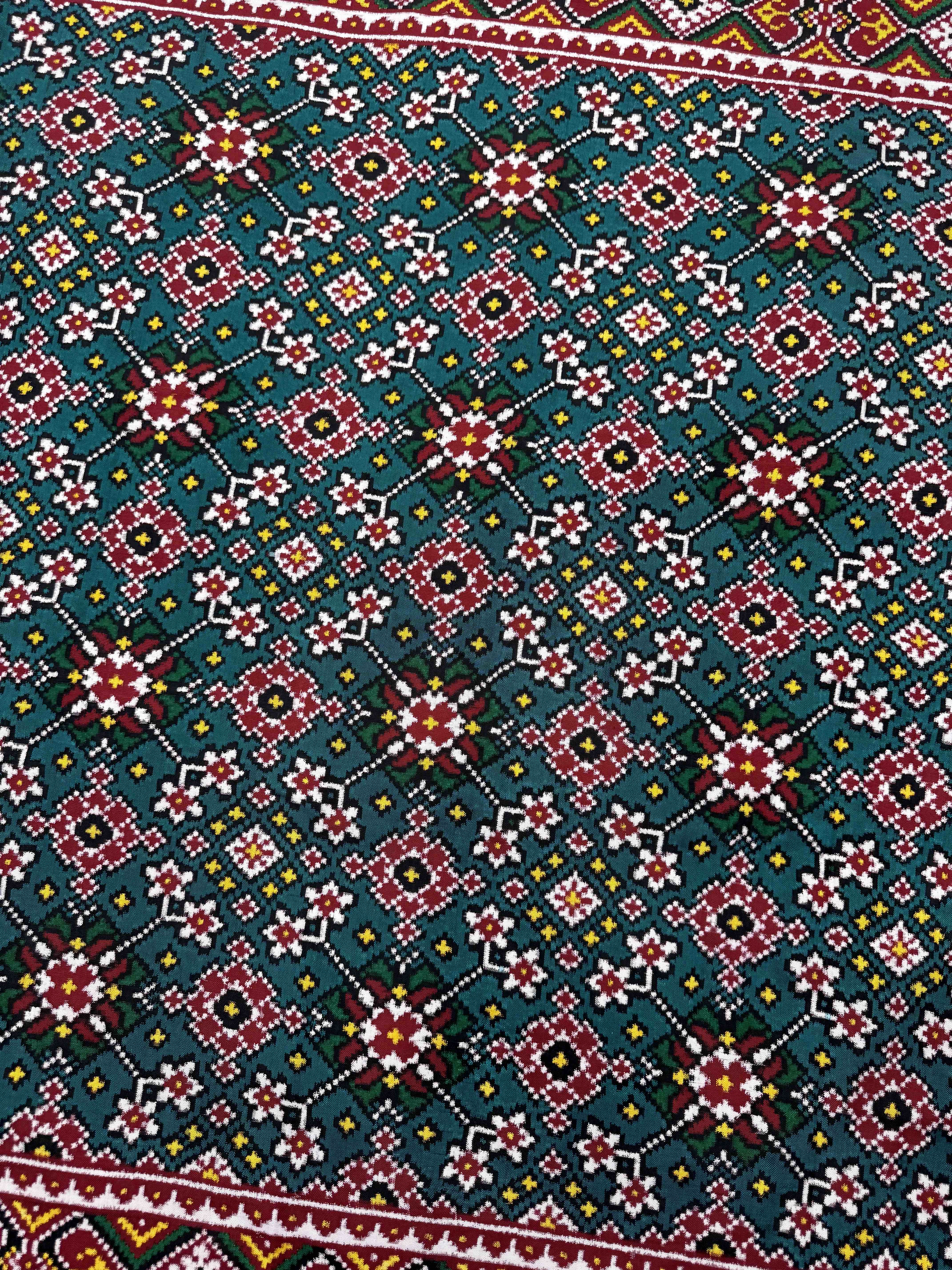 Red & Peacock Green Navratan Double Ikat Patan Patola Saree