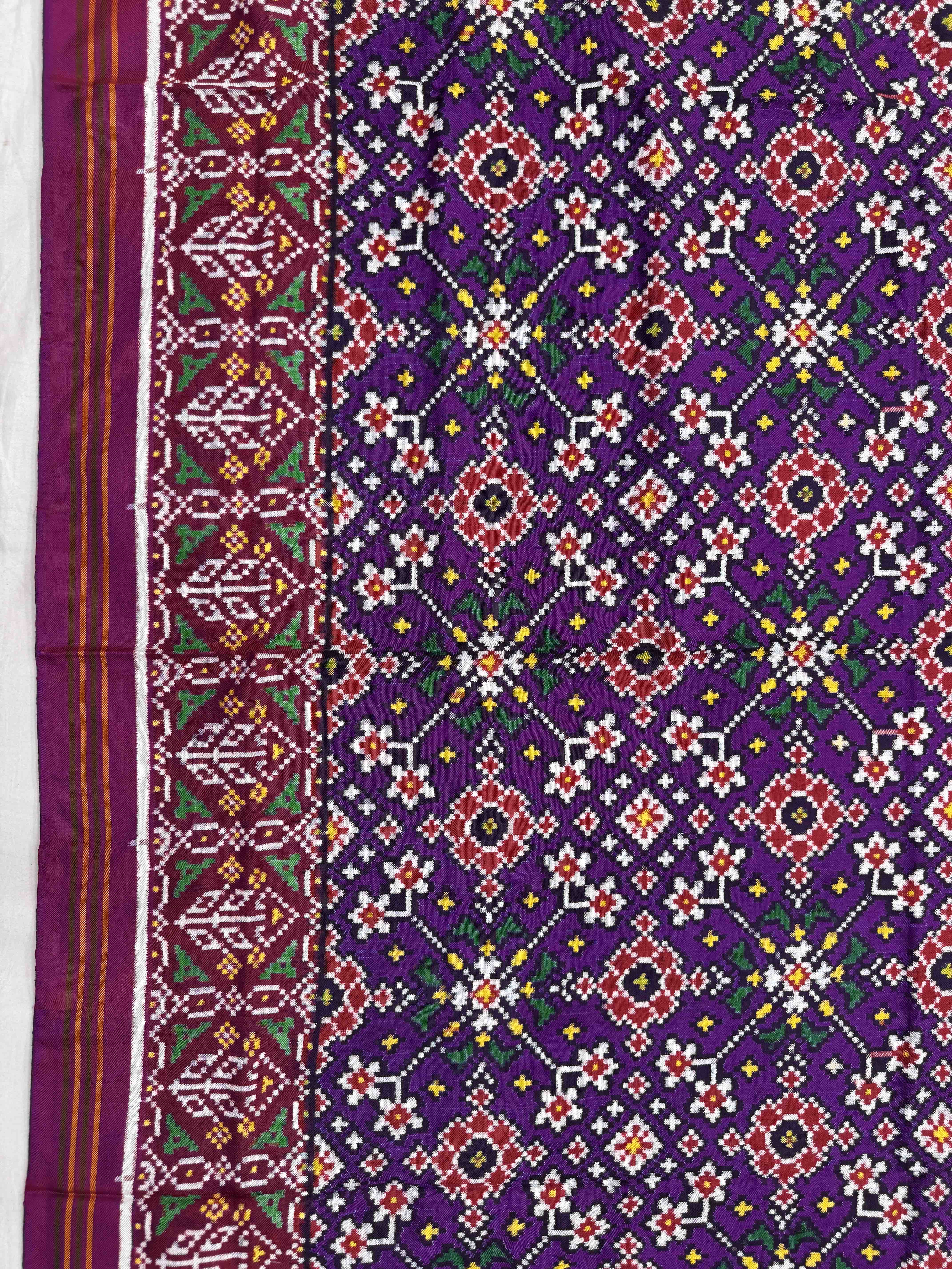 Magenta & Purple Navratan Doulble Ikat Patan Patola Saree