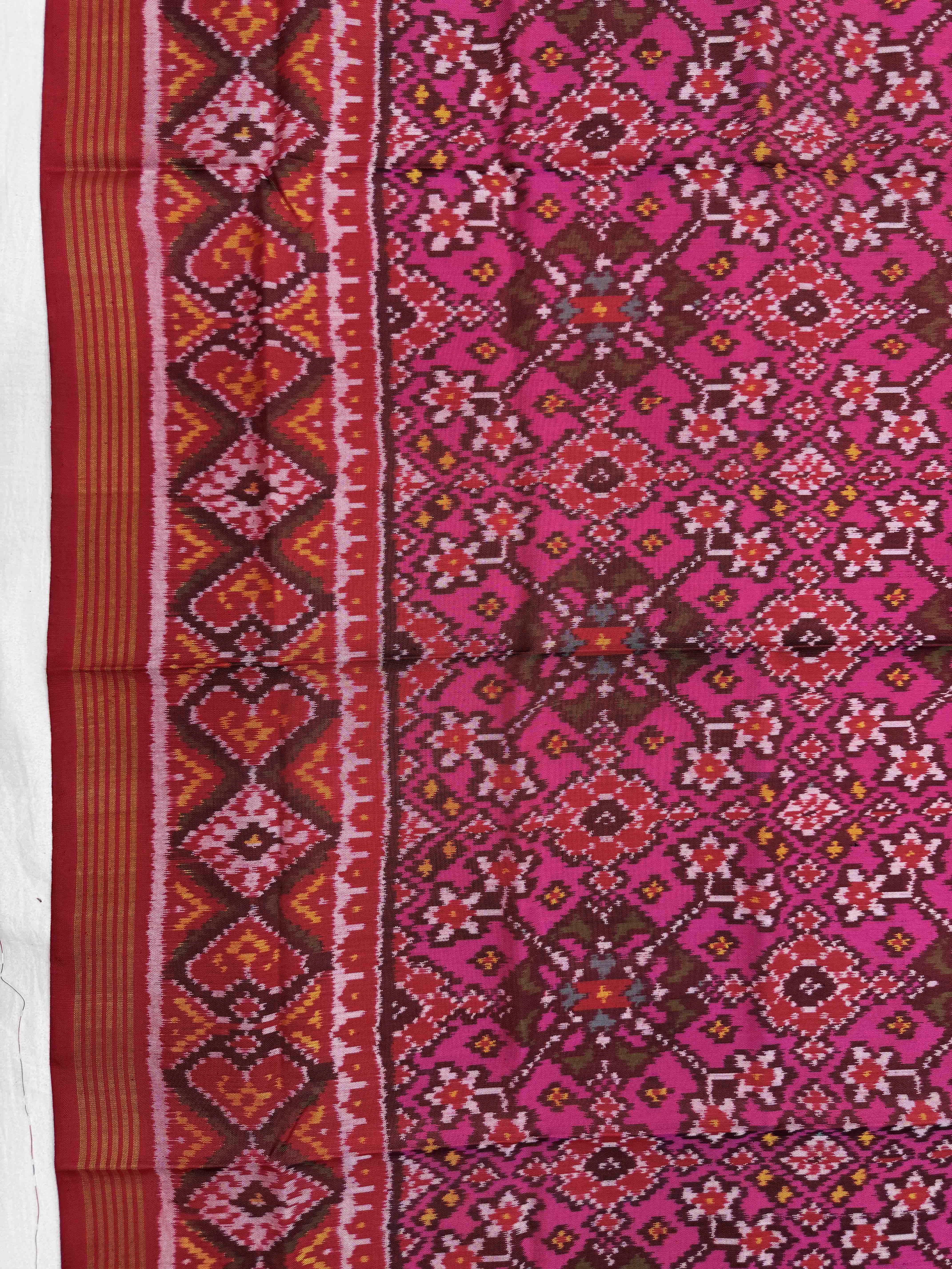 Red & Pink Navratan Semi Double Ikat Patola Dupatta