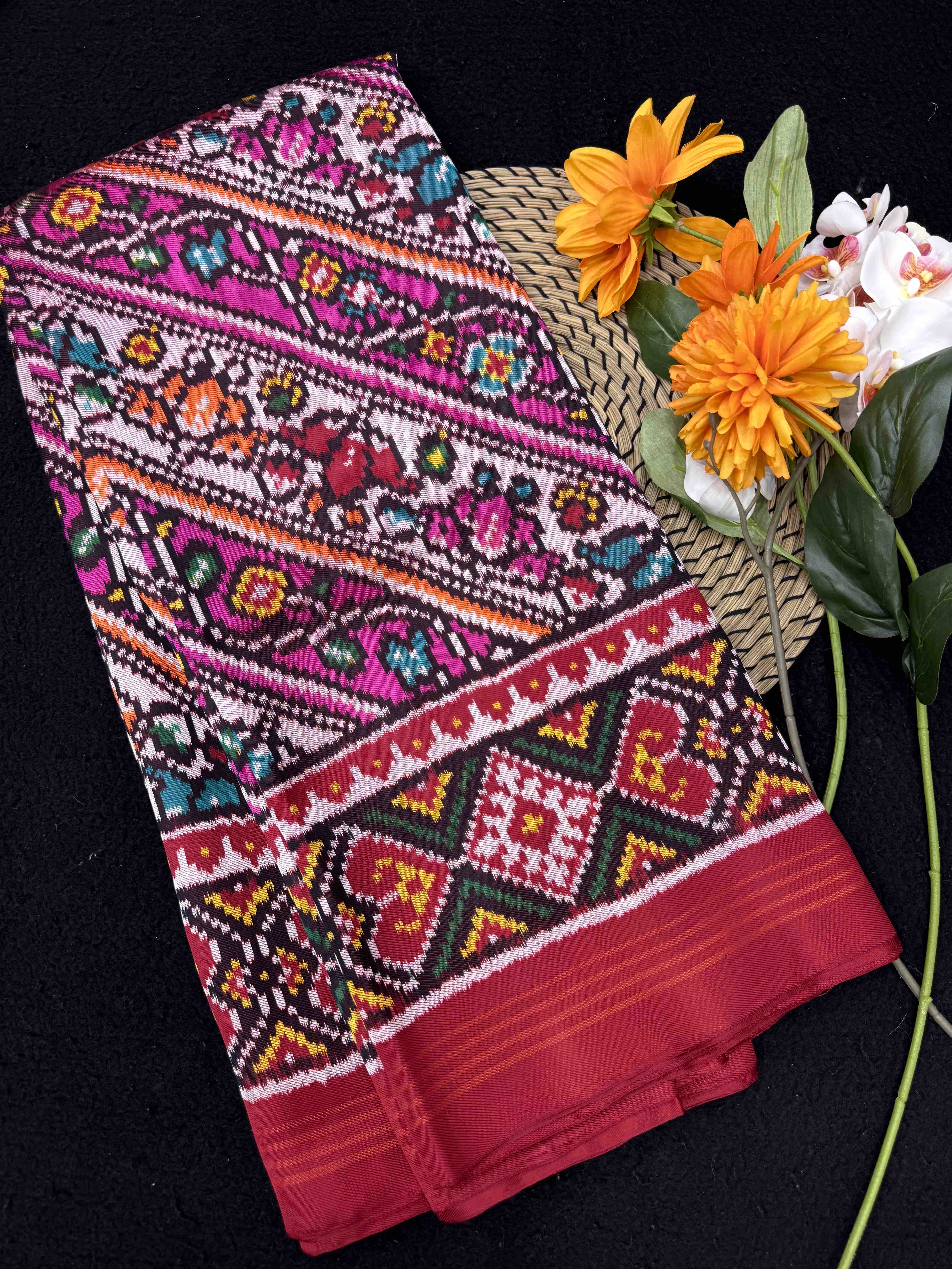 Red & Pink with White Leheriya Flower Twill Patola Saree
