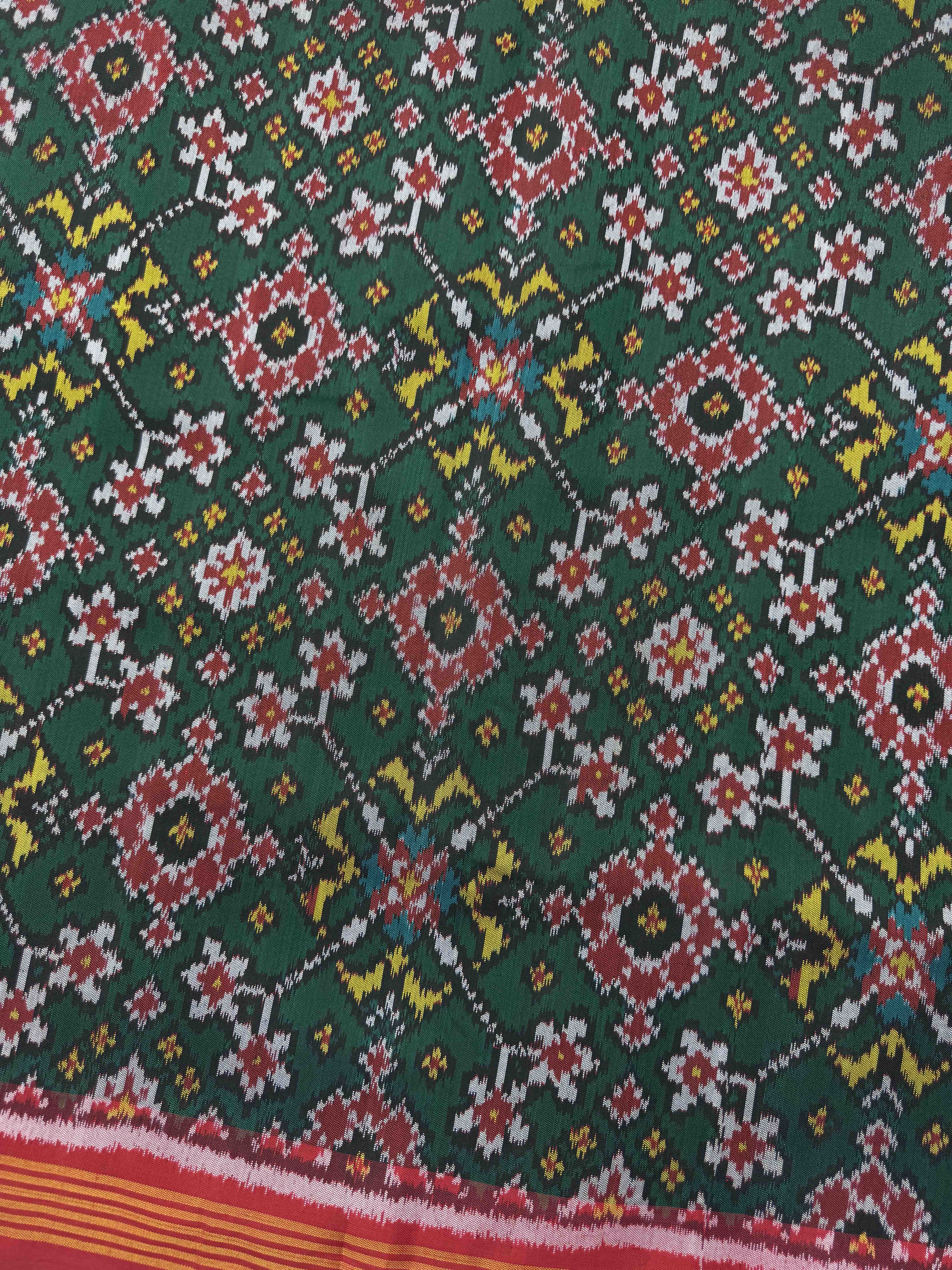 Red & Green Navratan Single Ikat Patola Silk Fabric