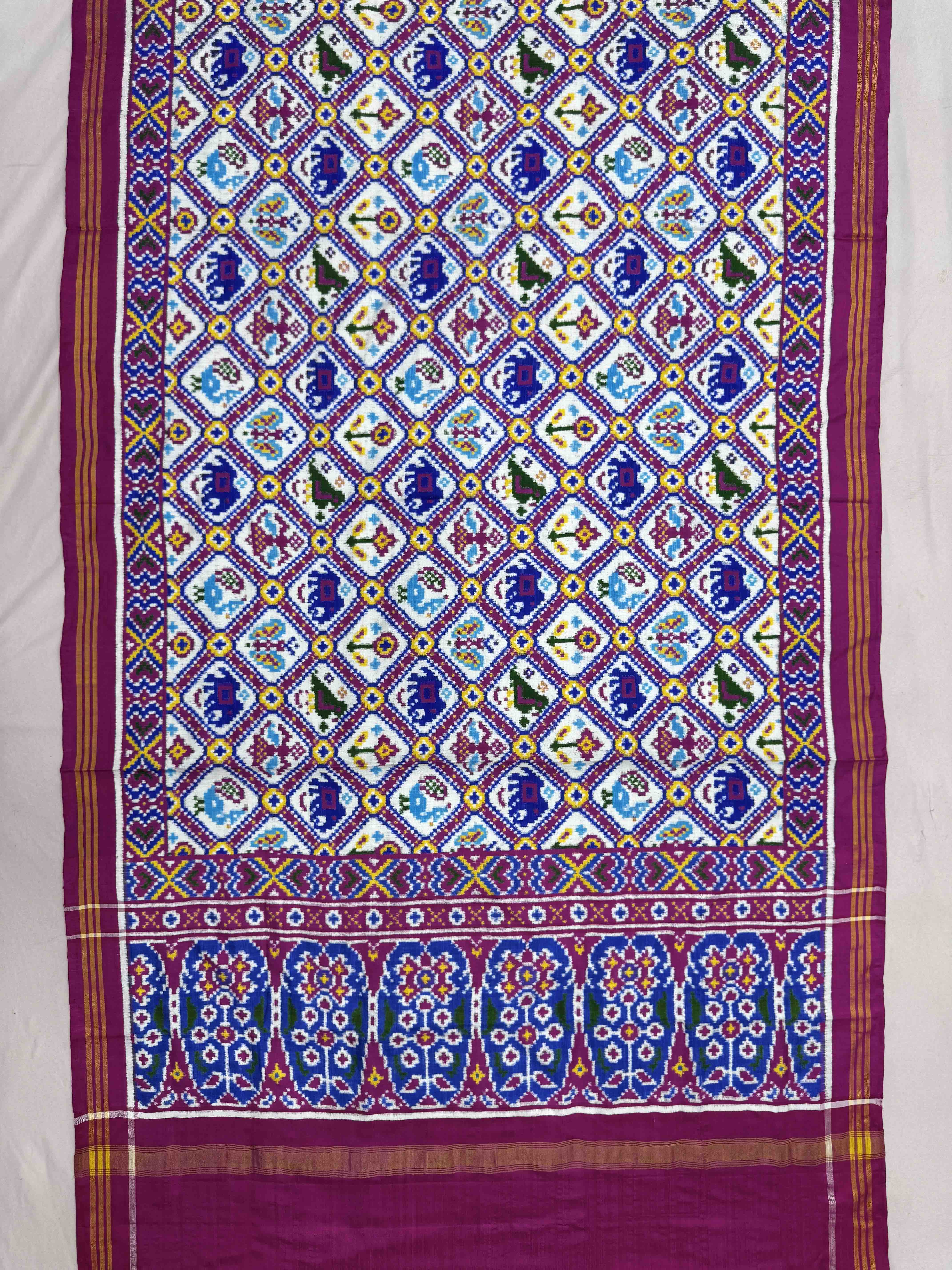 Pink & White Narikunj Double Ikat Patan Patola Dupatta