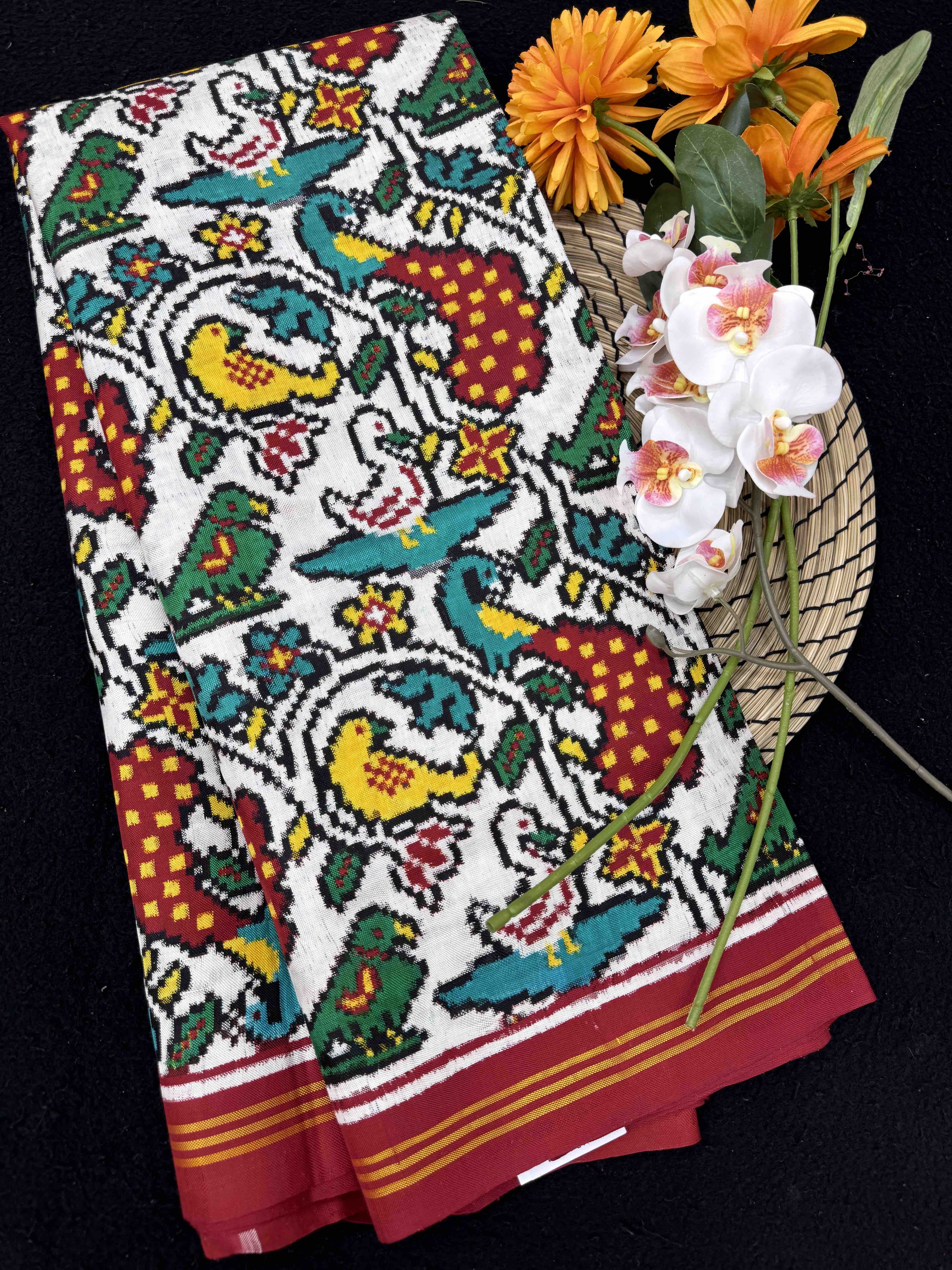 Red & White Fancy Birds Double Ikat Patan Patola Saree