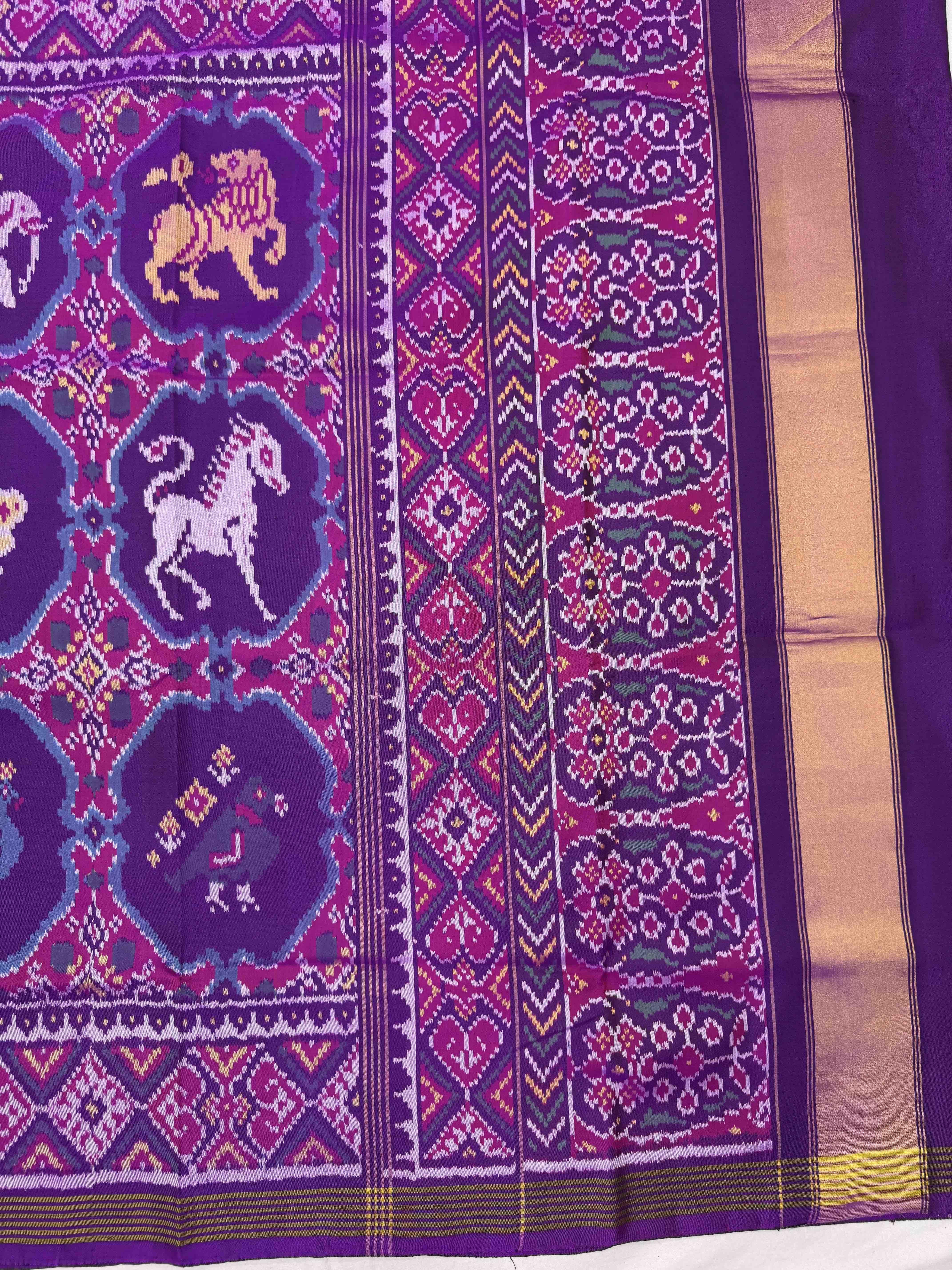 Purple Big Figure Narikunj Chhabdi Single Ikat Patan Patola Saree