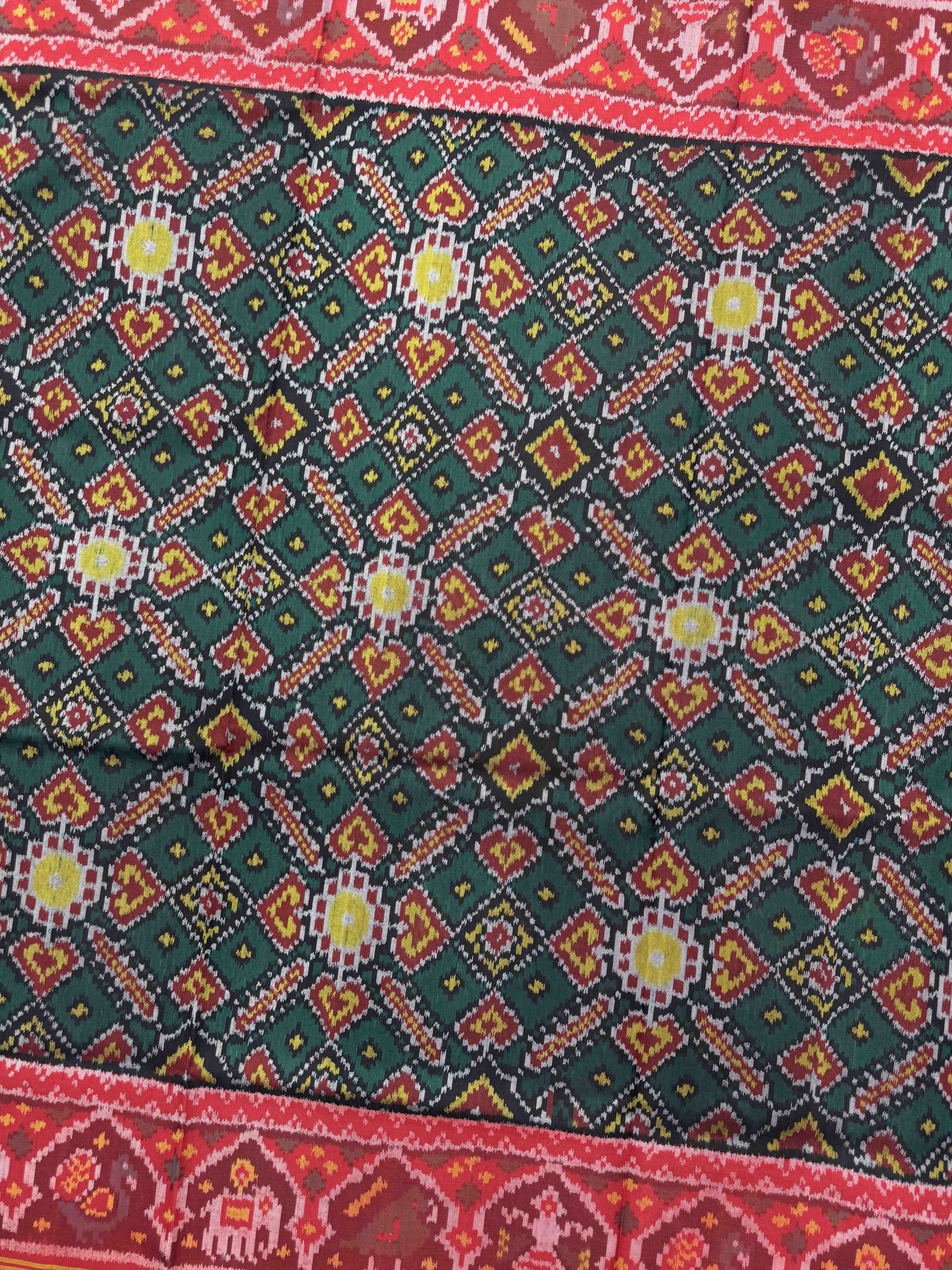 Red & Green Manekchowk Single Ikat Patan Patola Saree