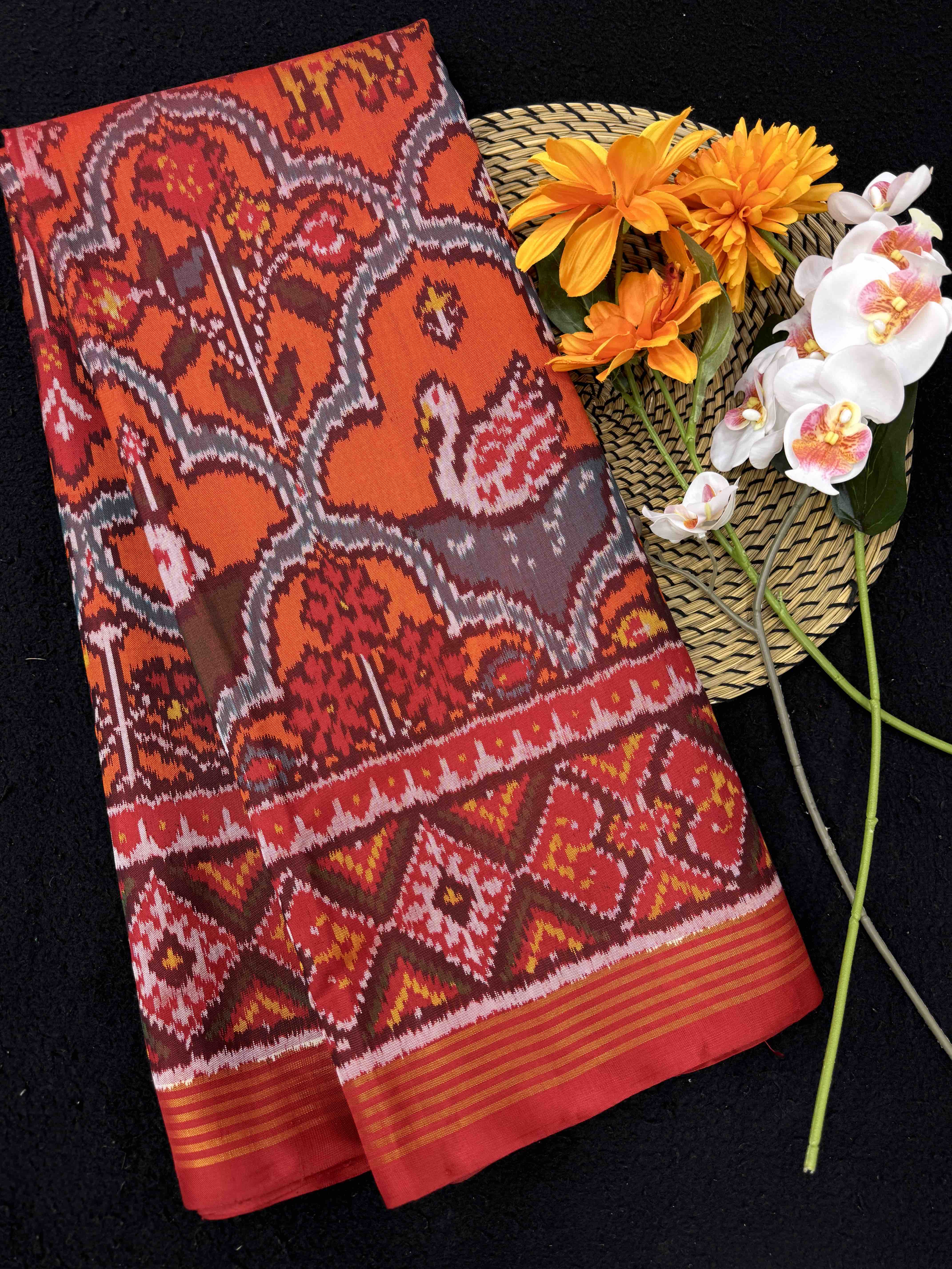 Red & Orange Narikunj Single Ikat Patan Patola Saree