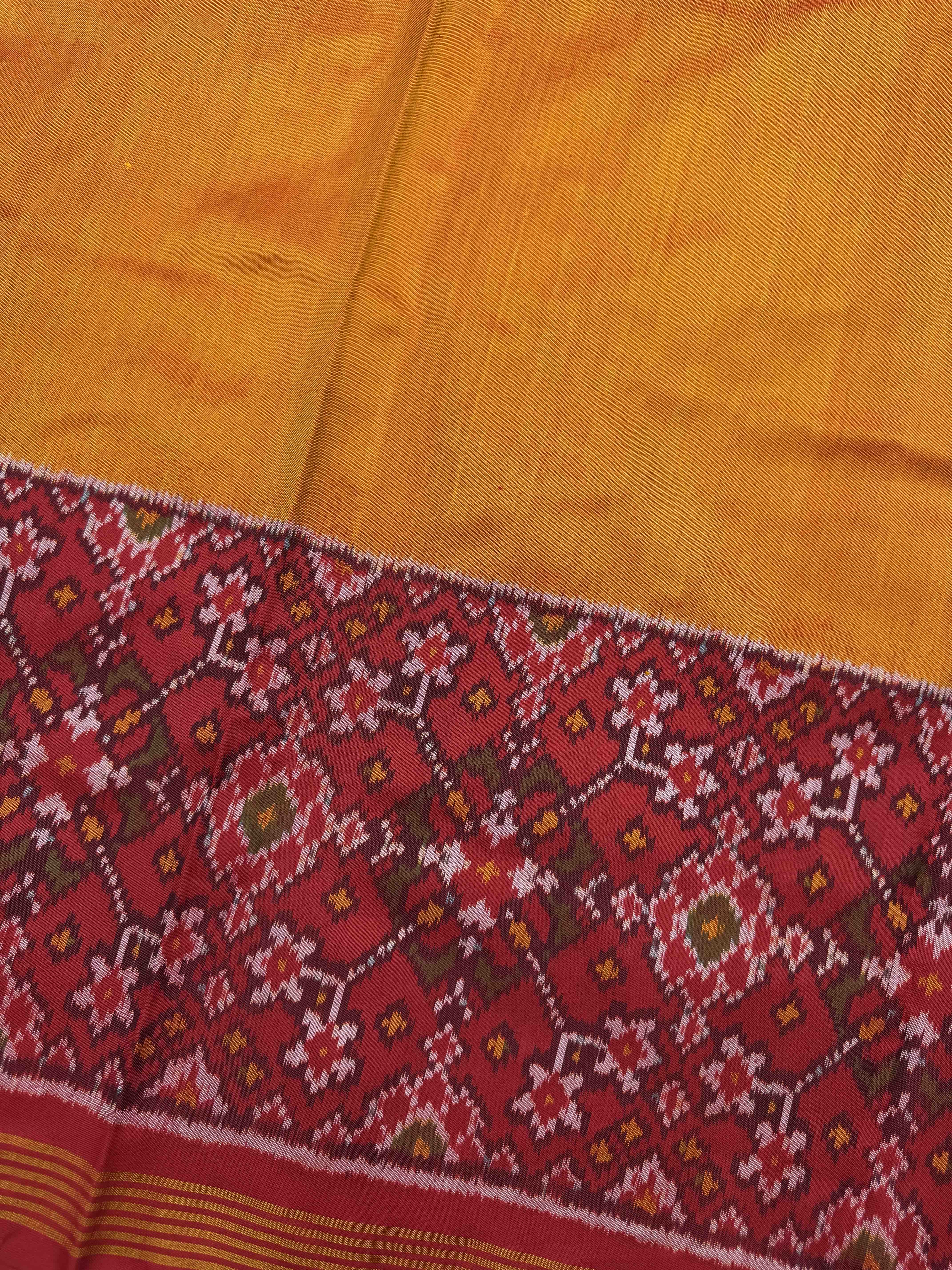 Red & Mustard Plain with Navratan Scut Border Single Ikat Patan Patola Saree
