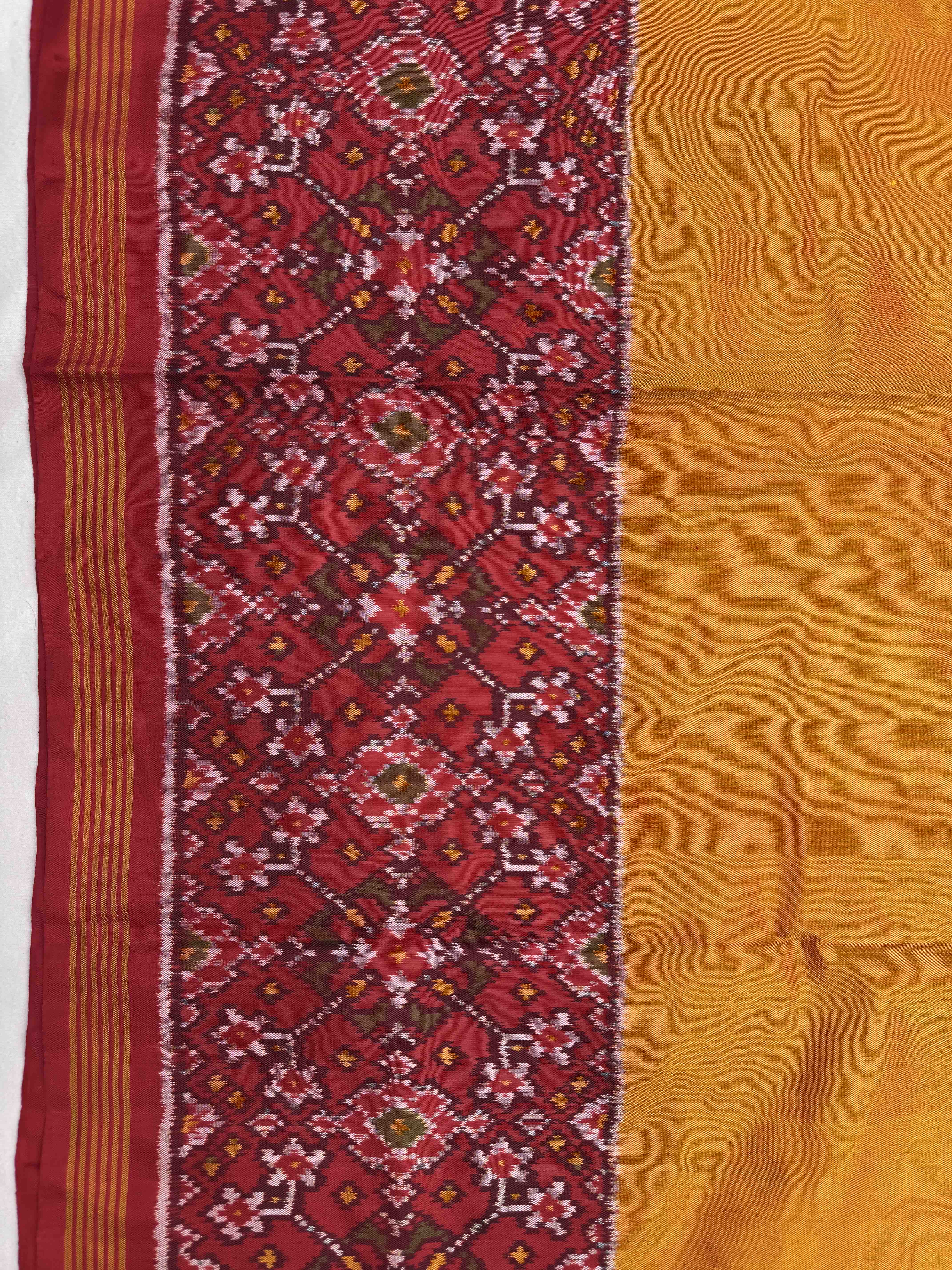 Red & Mustard Plain with Navratan Scut Border Single Ikat Patan Patola Saree