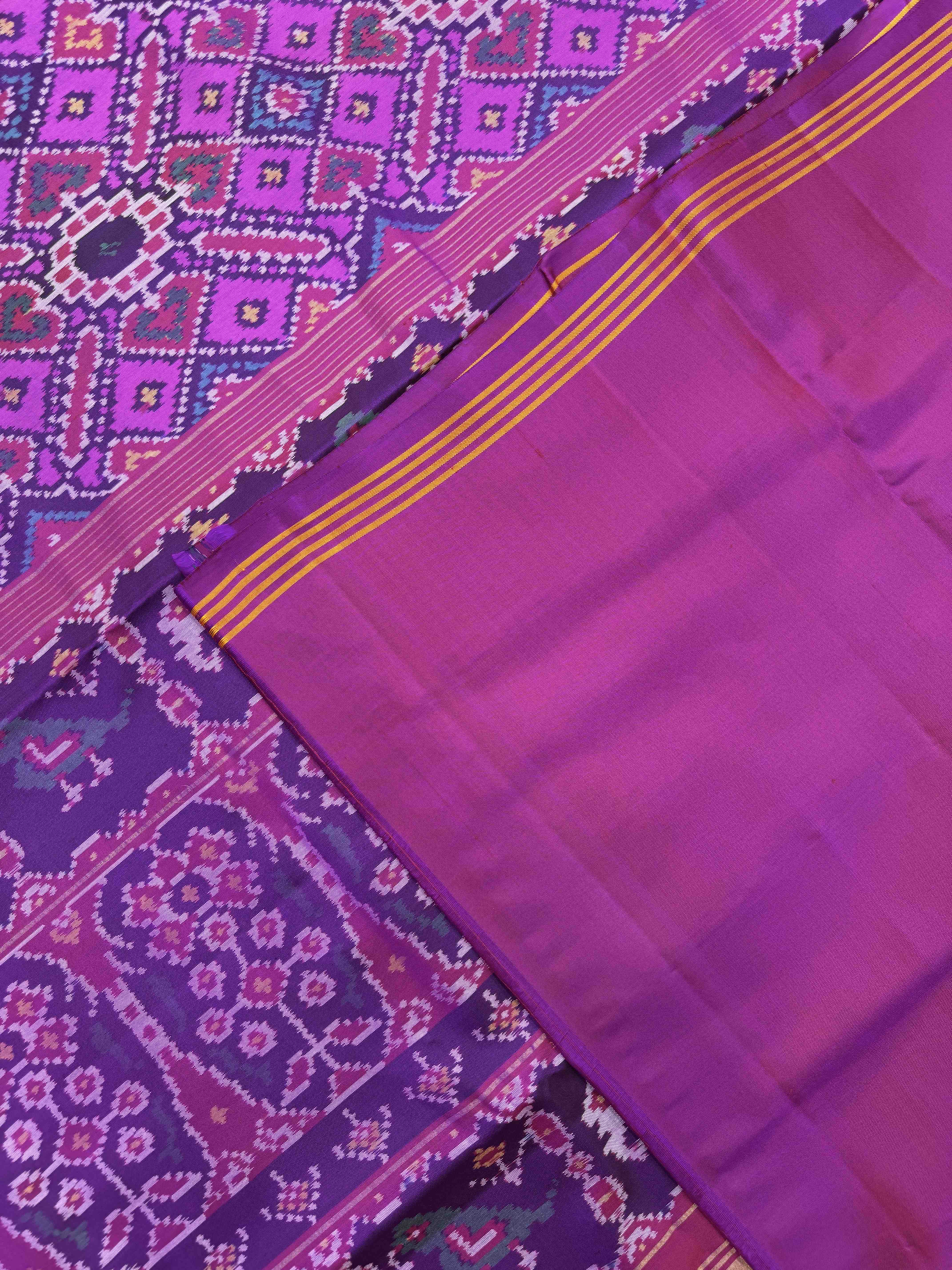 Purple & Pink Manekchowk Single Ikat Patan Patola Saree