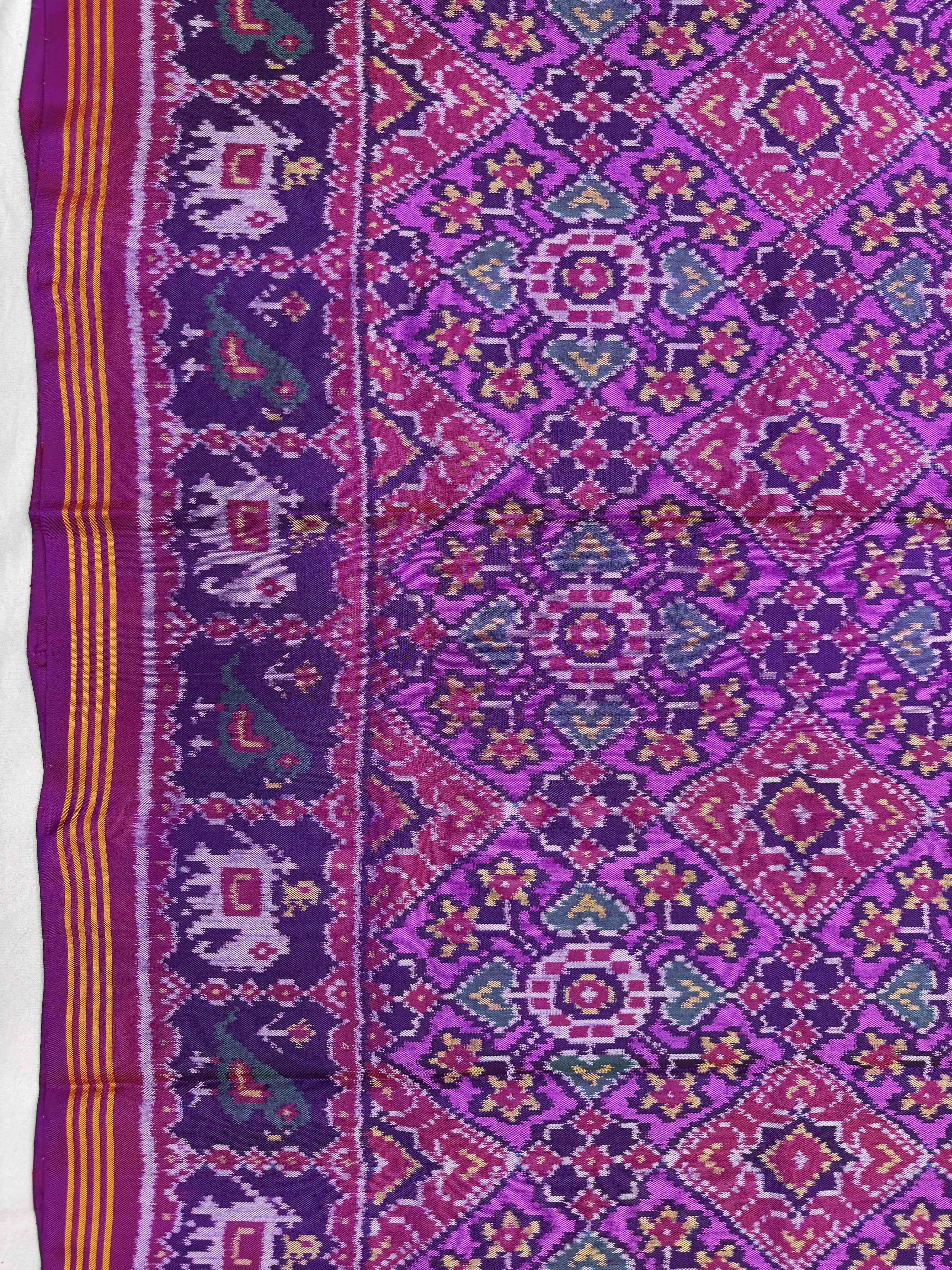 Purple & Pink Manekchowk Single Ikat Patan Patola Saree