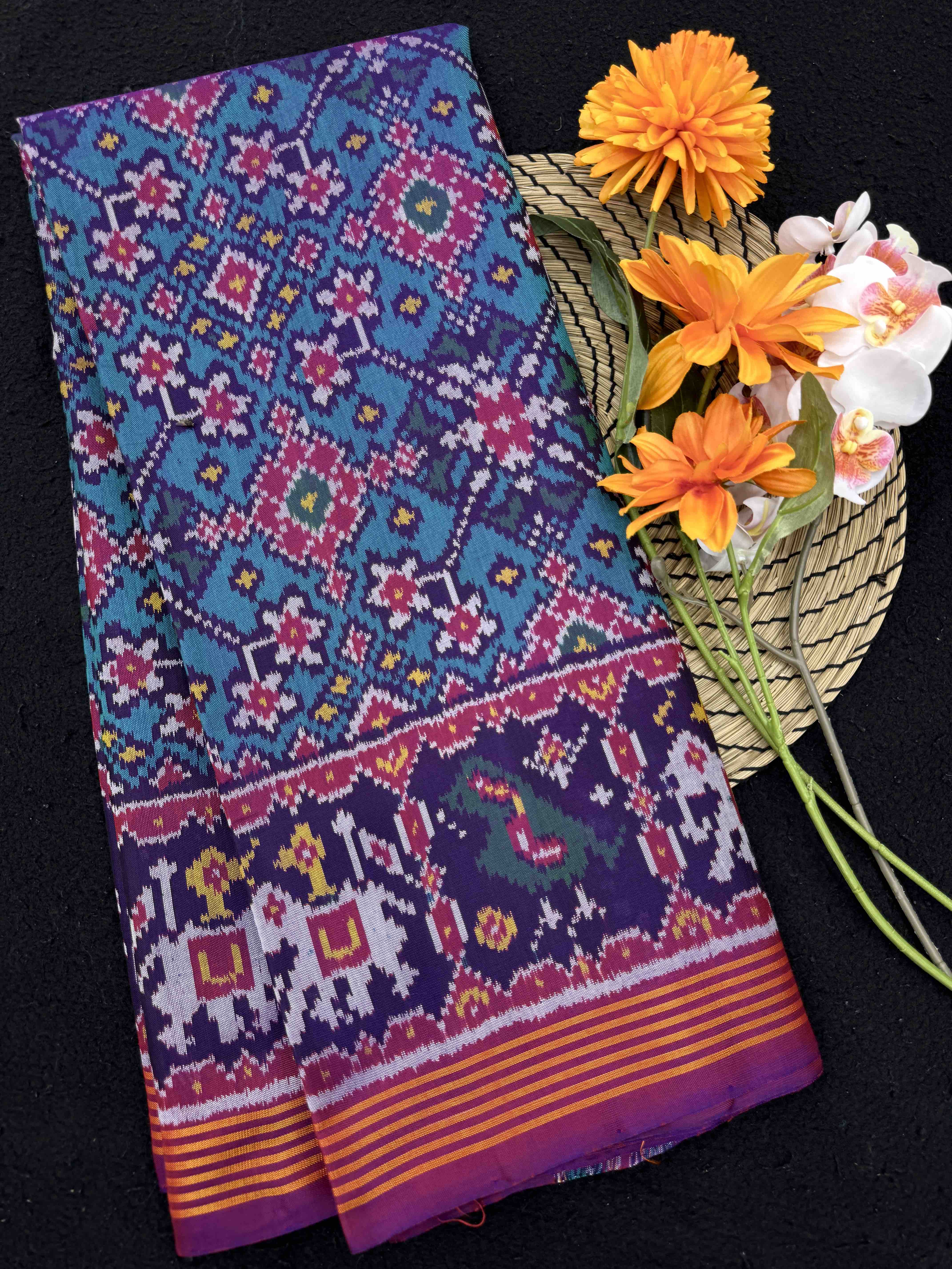 Purple & Turquoise Navratan Single Ikat Patan Patola Saree