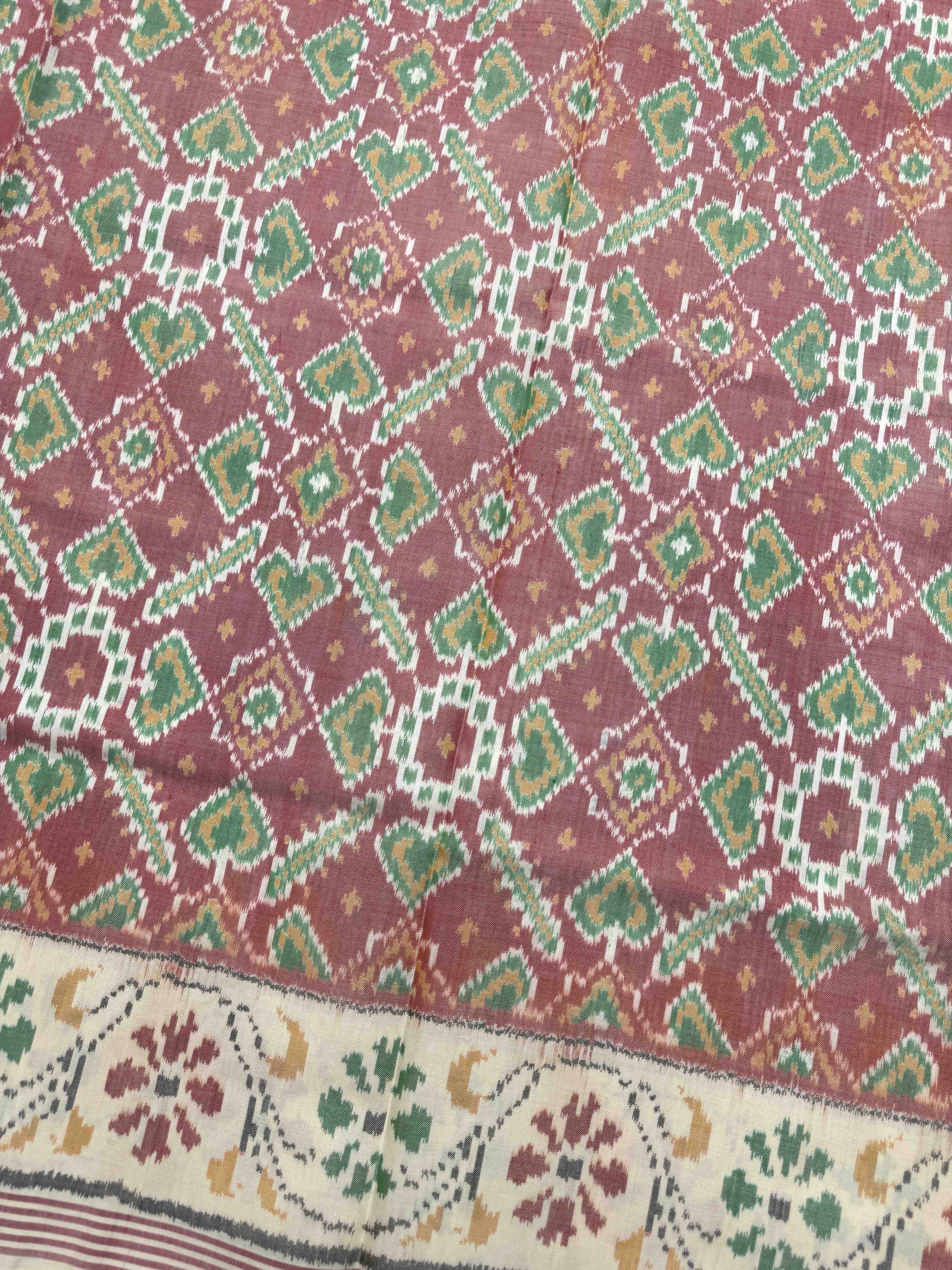 Off White & Rust Manekchowk Single Ikat Patan Patola Saree
