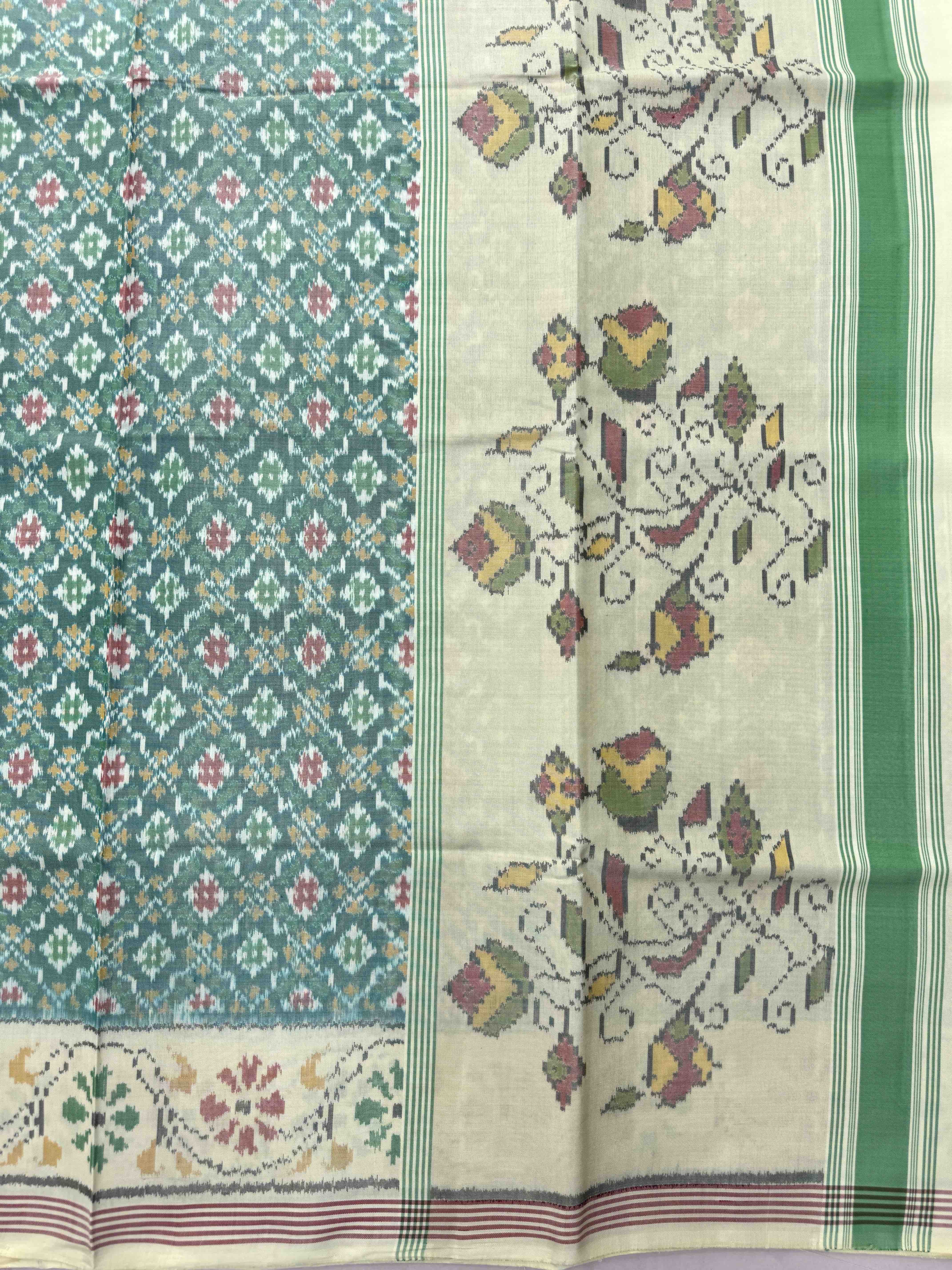 Off White & Sea Green Buttonful Single Ikat Patan Patola Saree