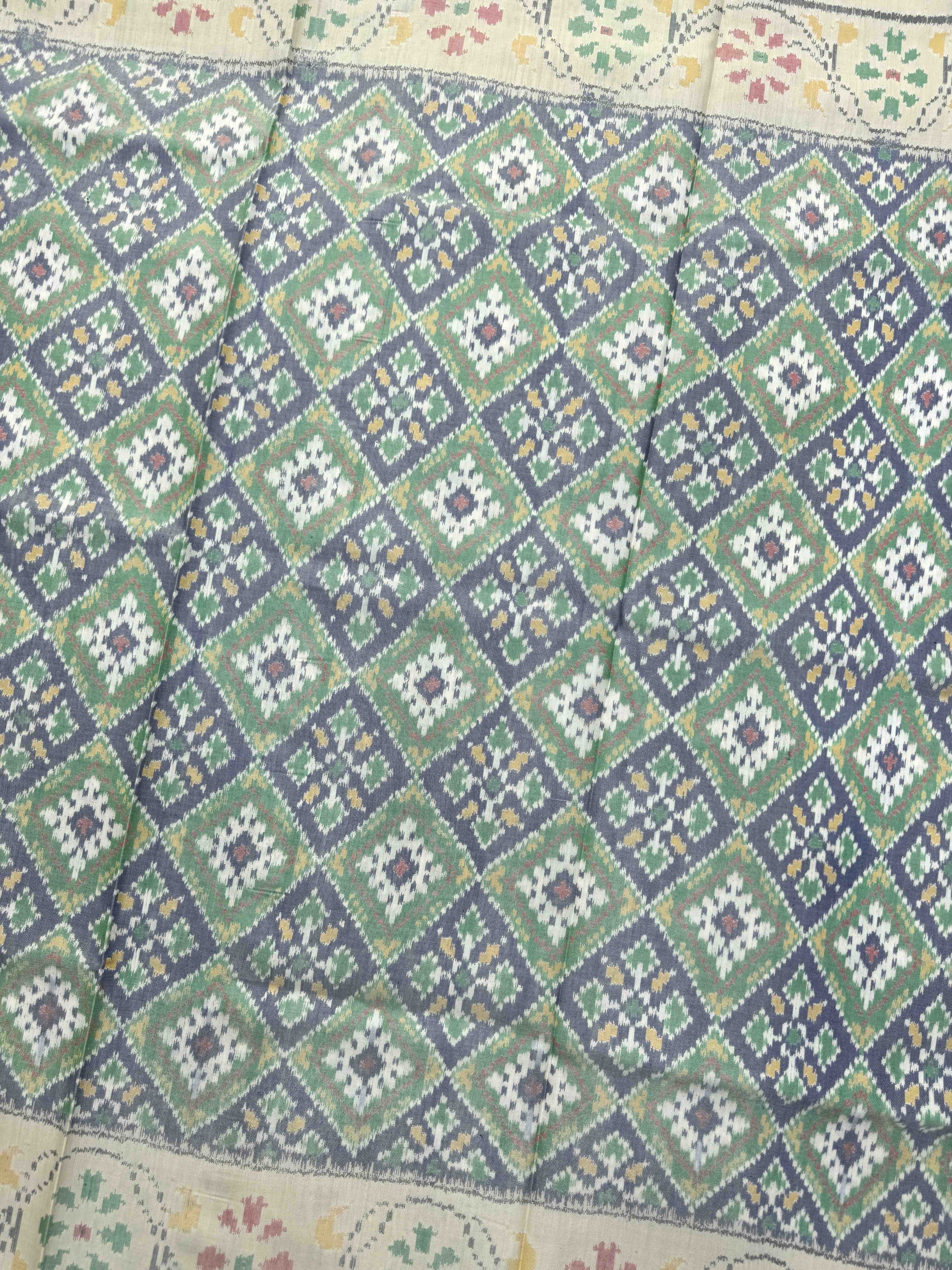 Off White & Blue with Green Panchanda Single Ikat Patan Patola Saree