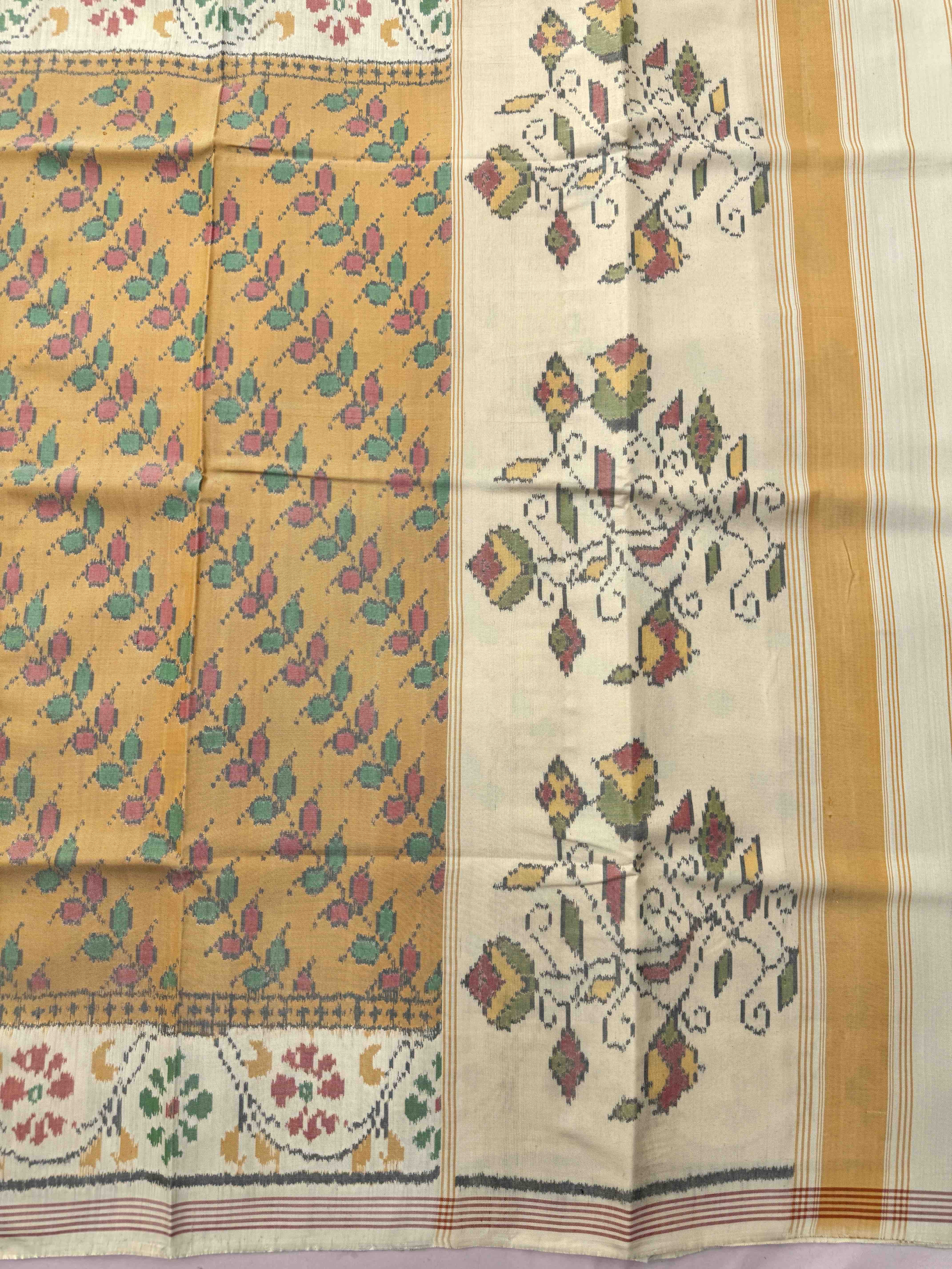 Off White & Mustard Yellow Leaves Leheriya Single Ikat Patan Patola Saree