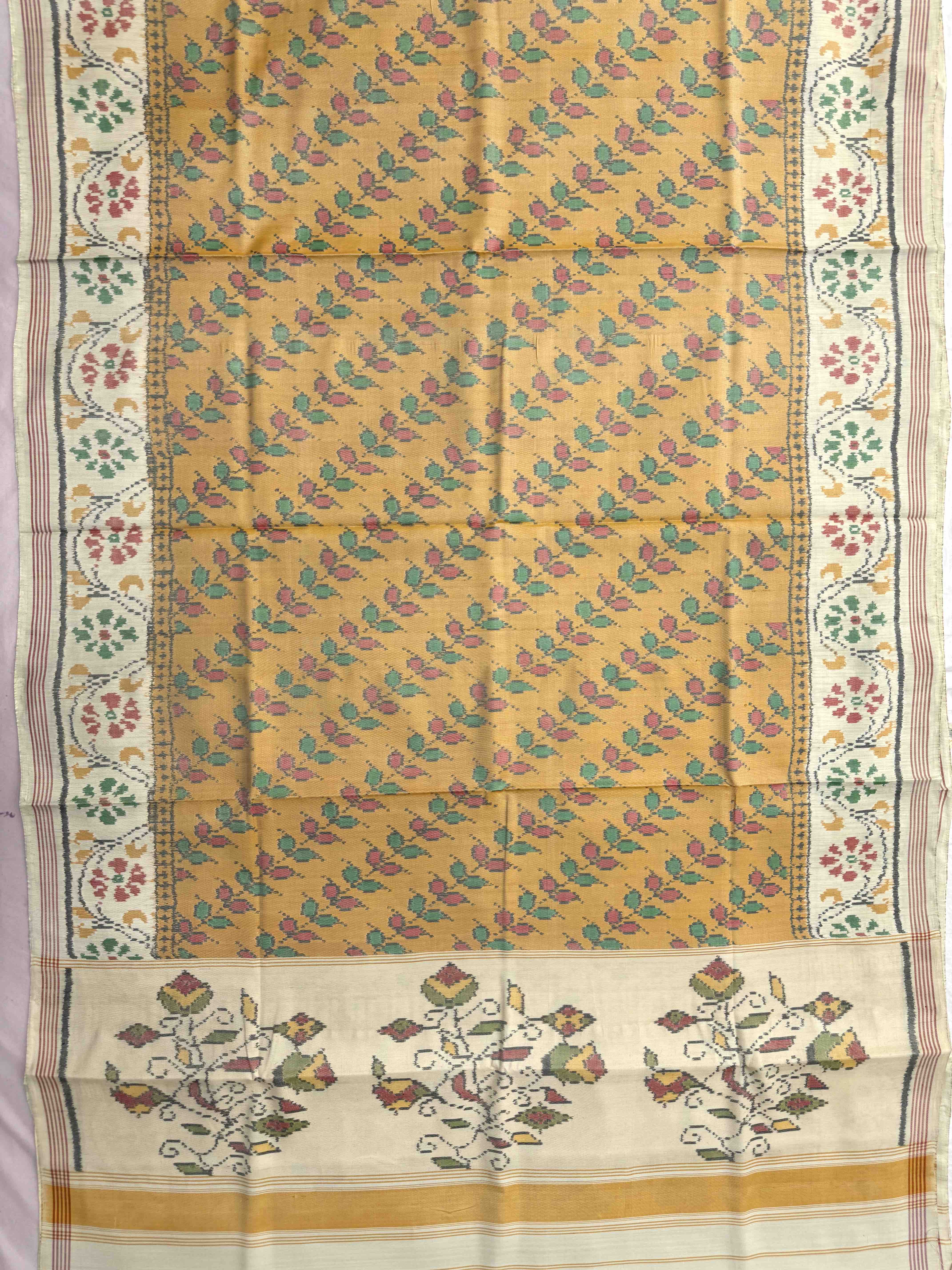 Off White & Mustard Yellow Leaves Leheriya Single Ikat Patan Patola Saree