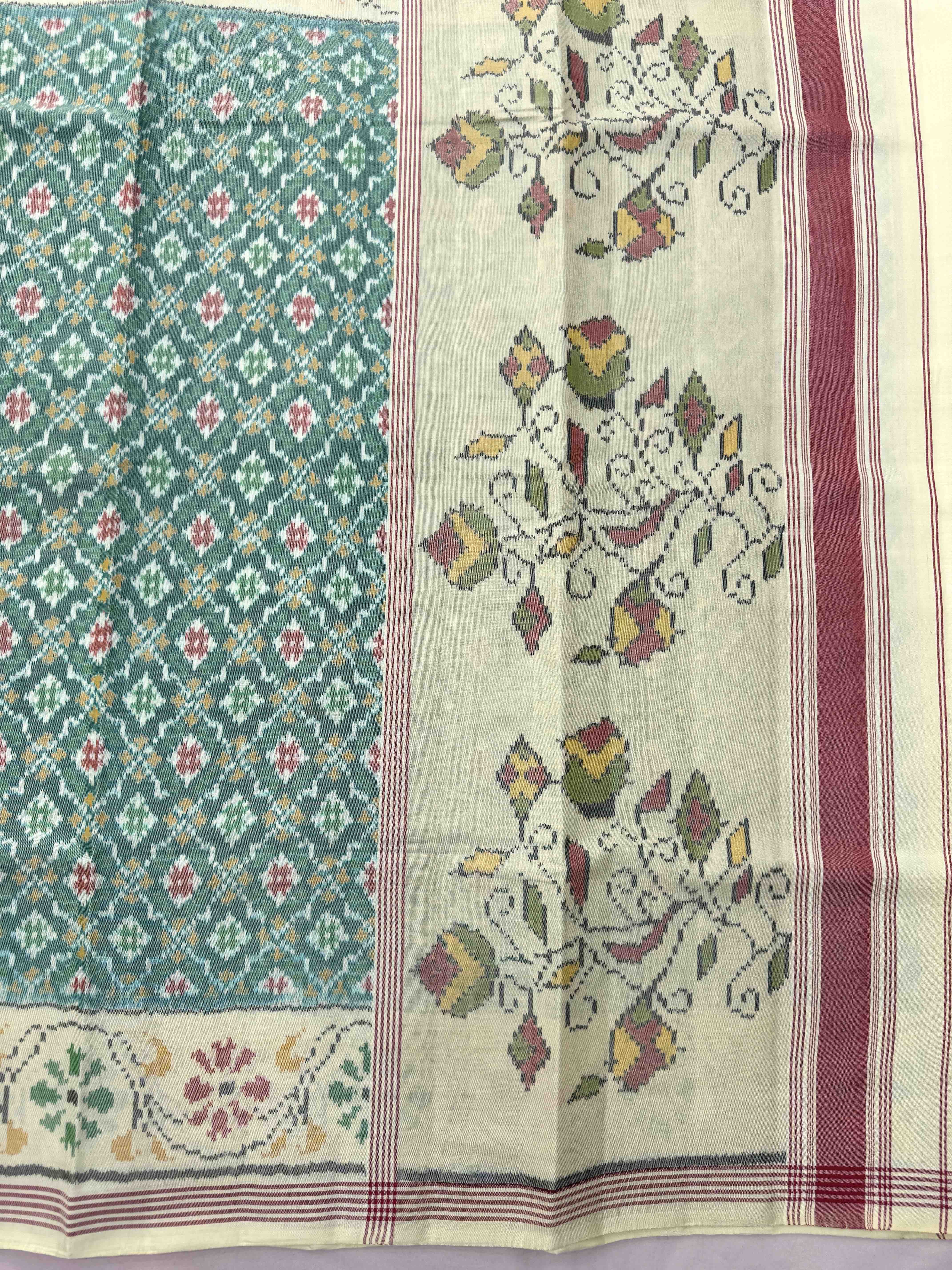 Off White & Light Green Buttonful Single Ikat Patan Patola Saree