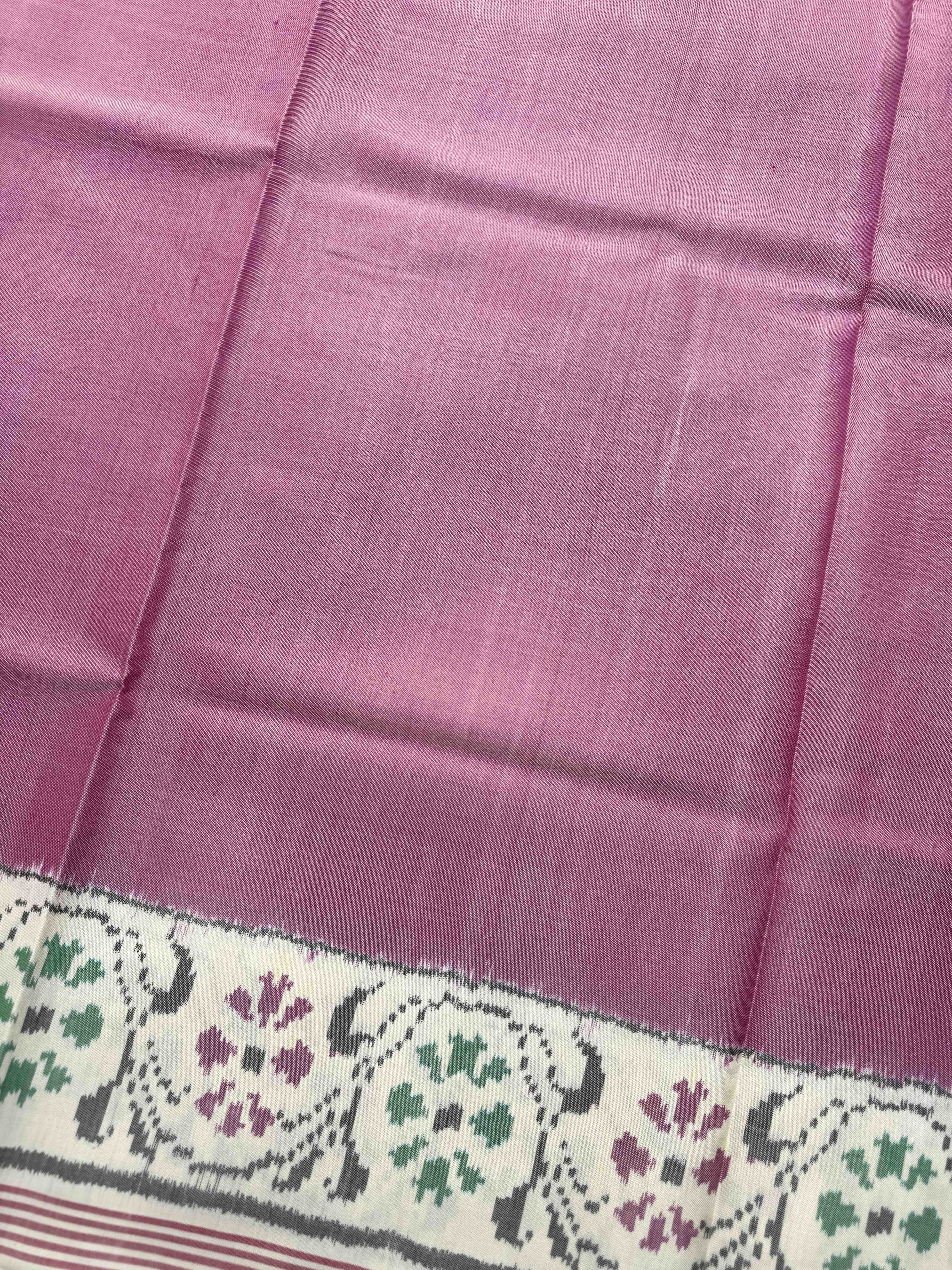 Off White & Light Pink Plain Single Ikat Patan Patola Saree