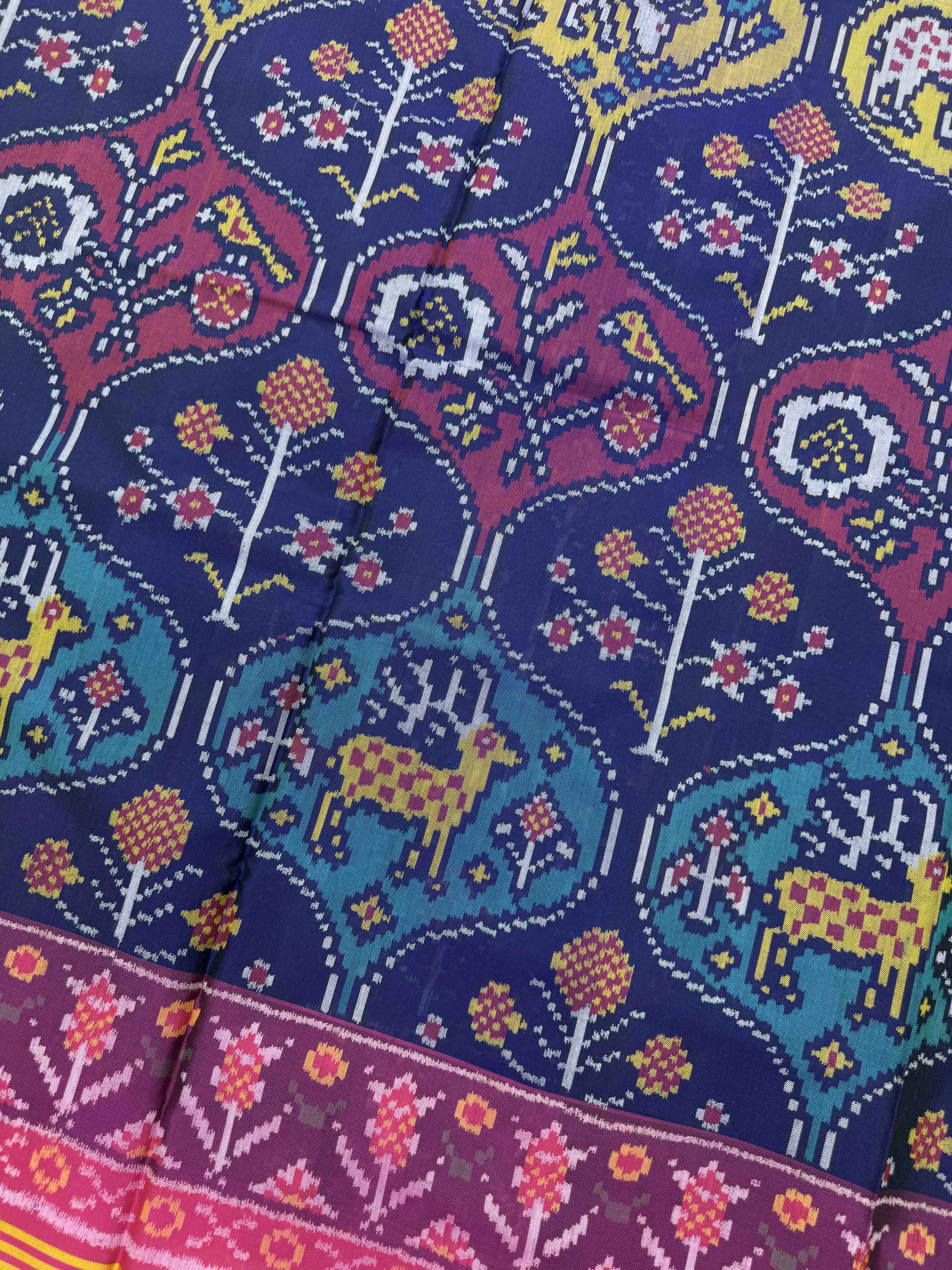 Pink & Multicolor Matka Deer Flower Figure Single Ikat Patan Patola Saree