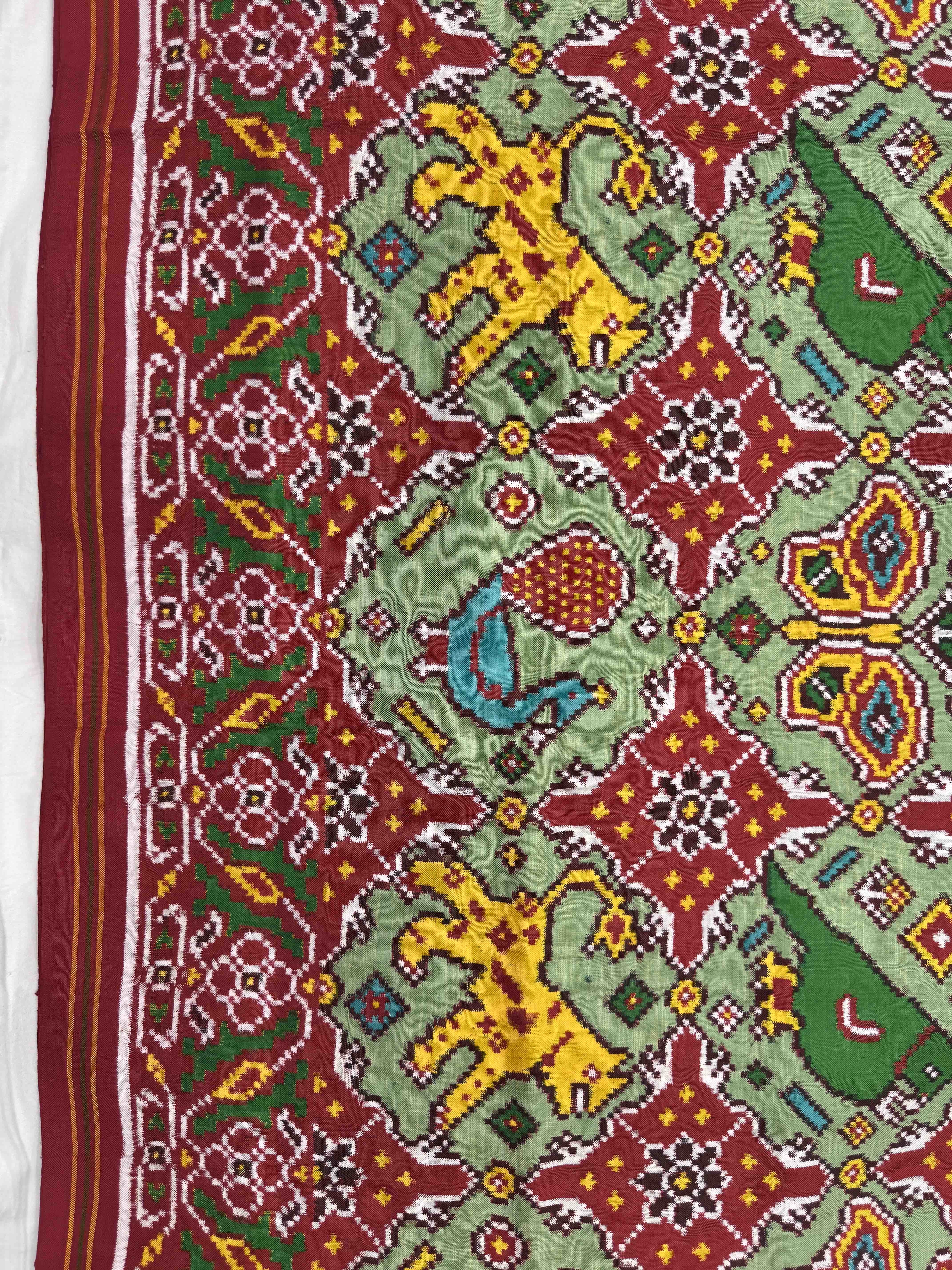 Red & Pista Green Narikunj Chhabdi Double Ikat Patan Patola Saree