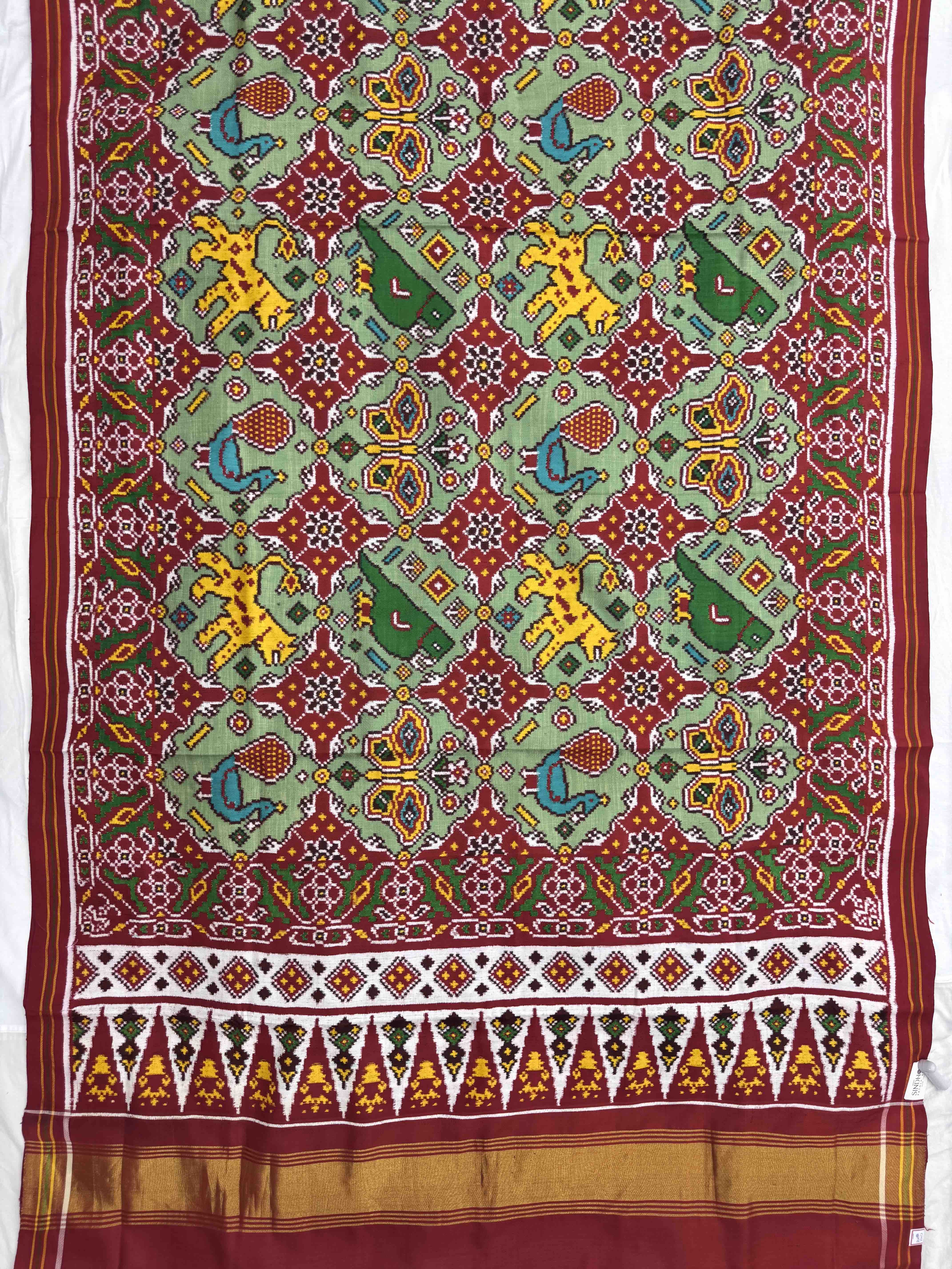 Red & Pista Green Narikunj Chhabdi Double Ikat Patan Patola Saree
