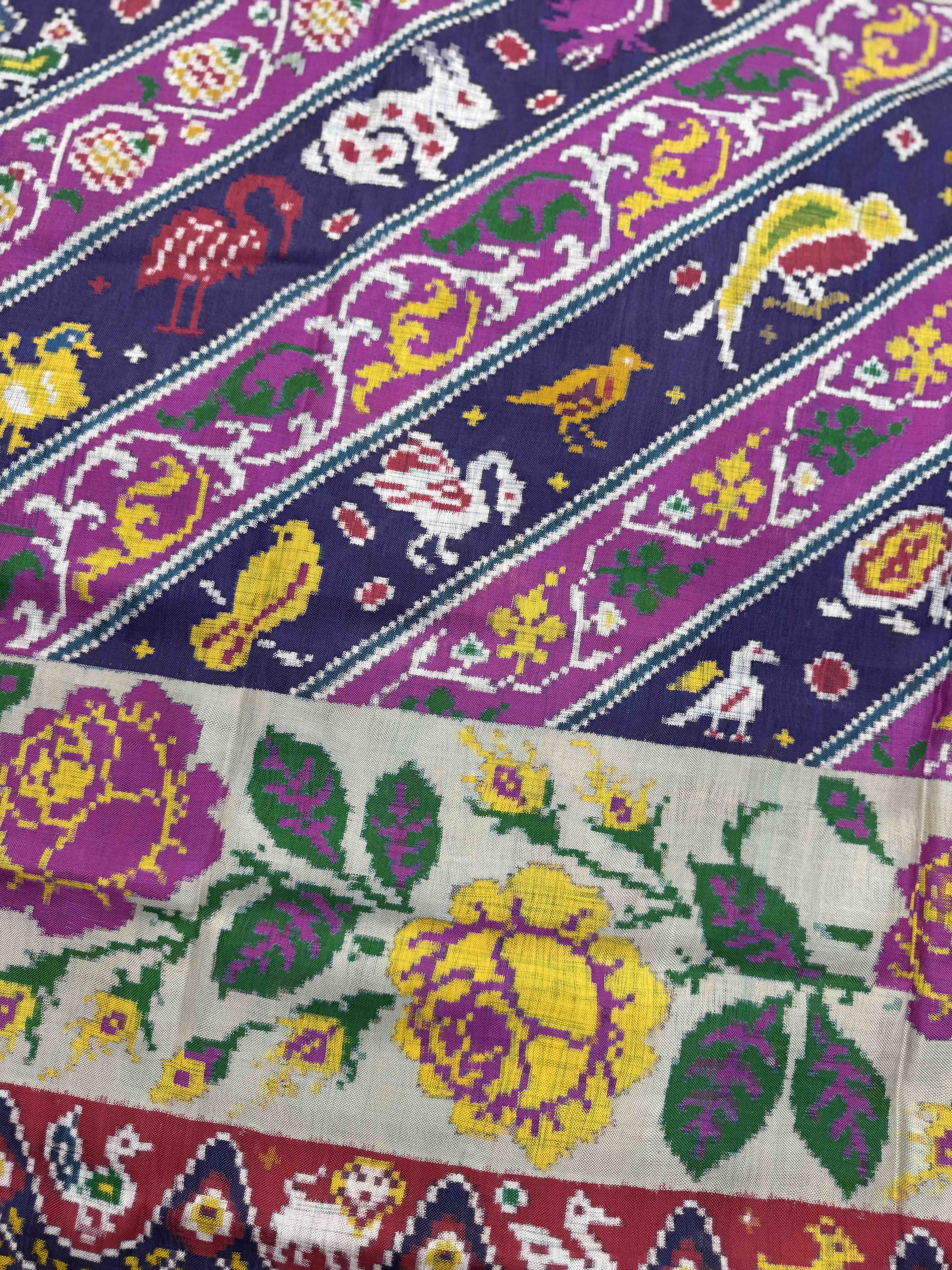 Red & Multicolor 80 Figure Narikunj Flower Double Ikat Patan Patola Saree