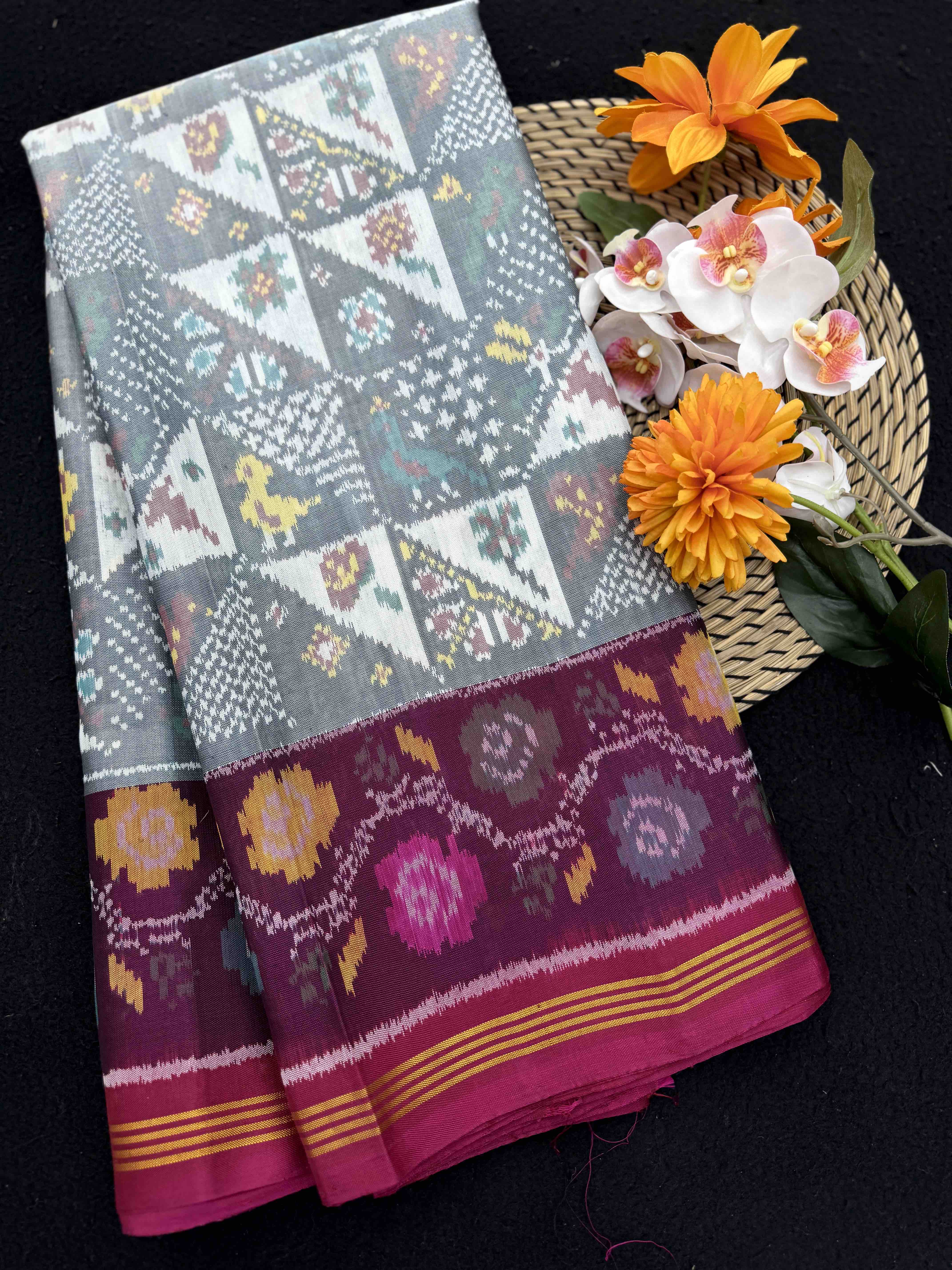 Pink & White Small Bird Flower Fancy Single Ikat Patan Patola Saree