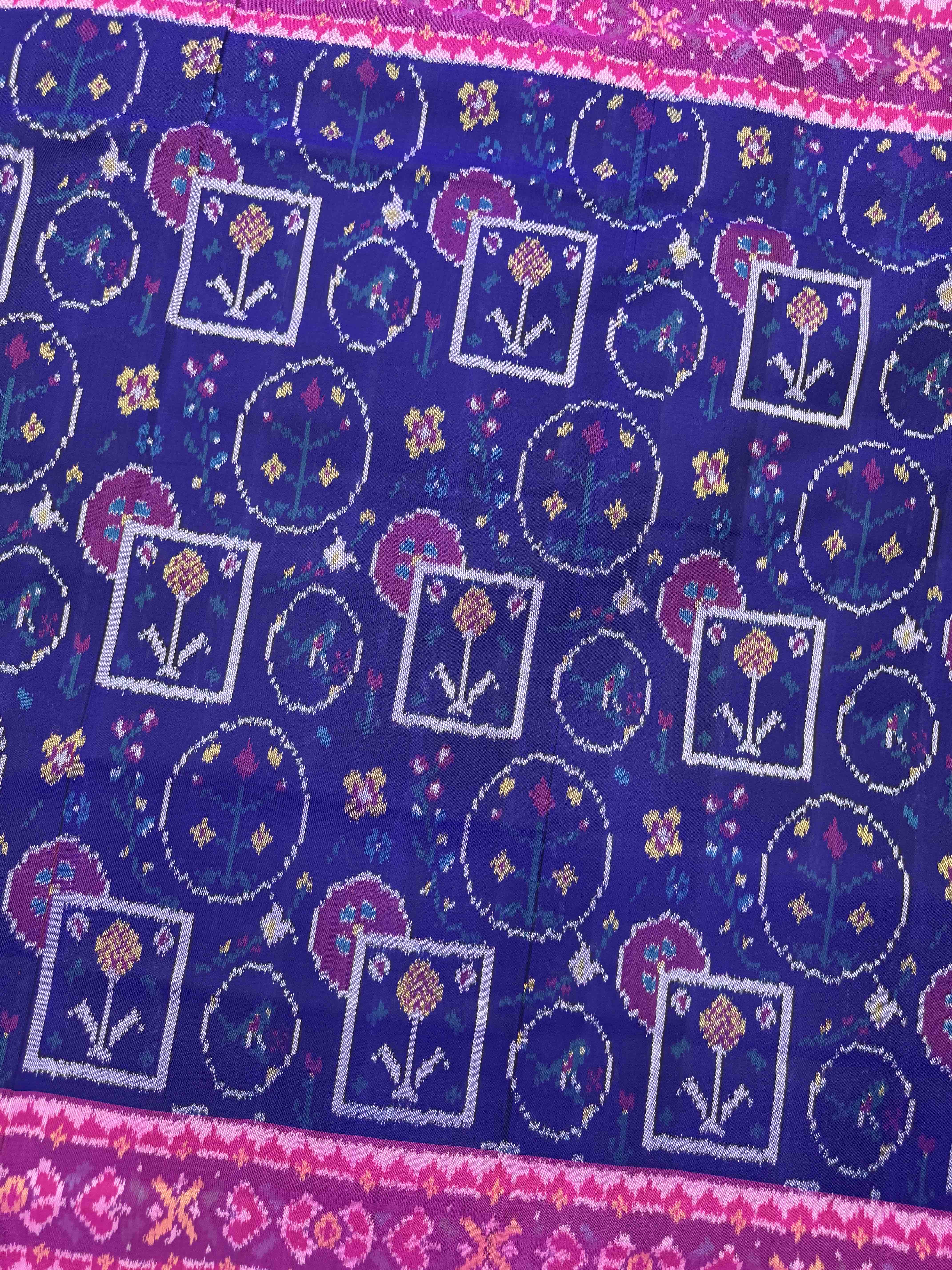 Pink & Blue Circle Square Fancy Flower Single Ikat Patan Patola Saree