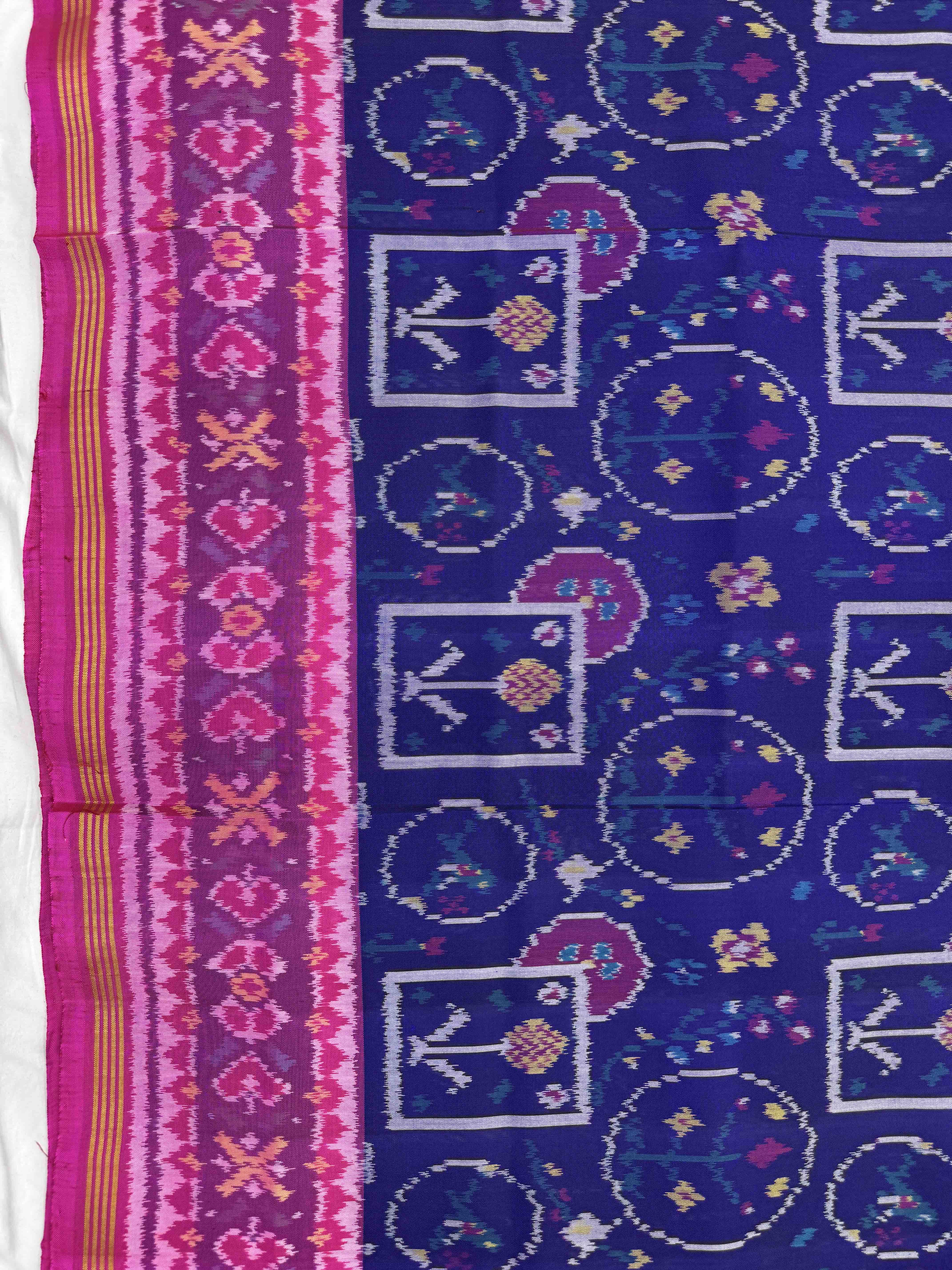 Pink & Blue Circle Square Fancy Flower Single Ikat Patan Patola Saree