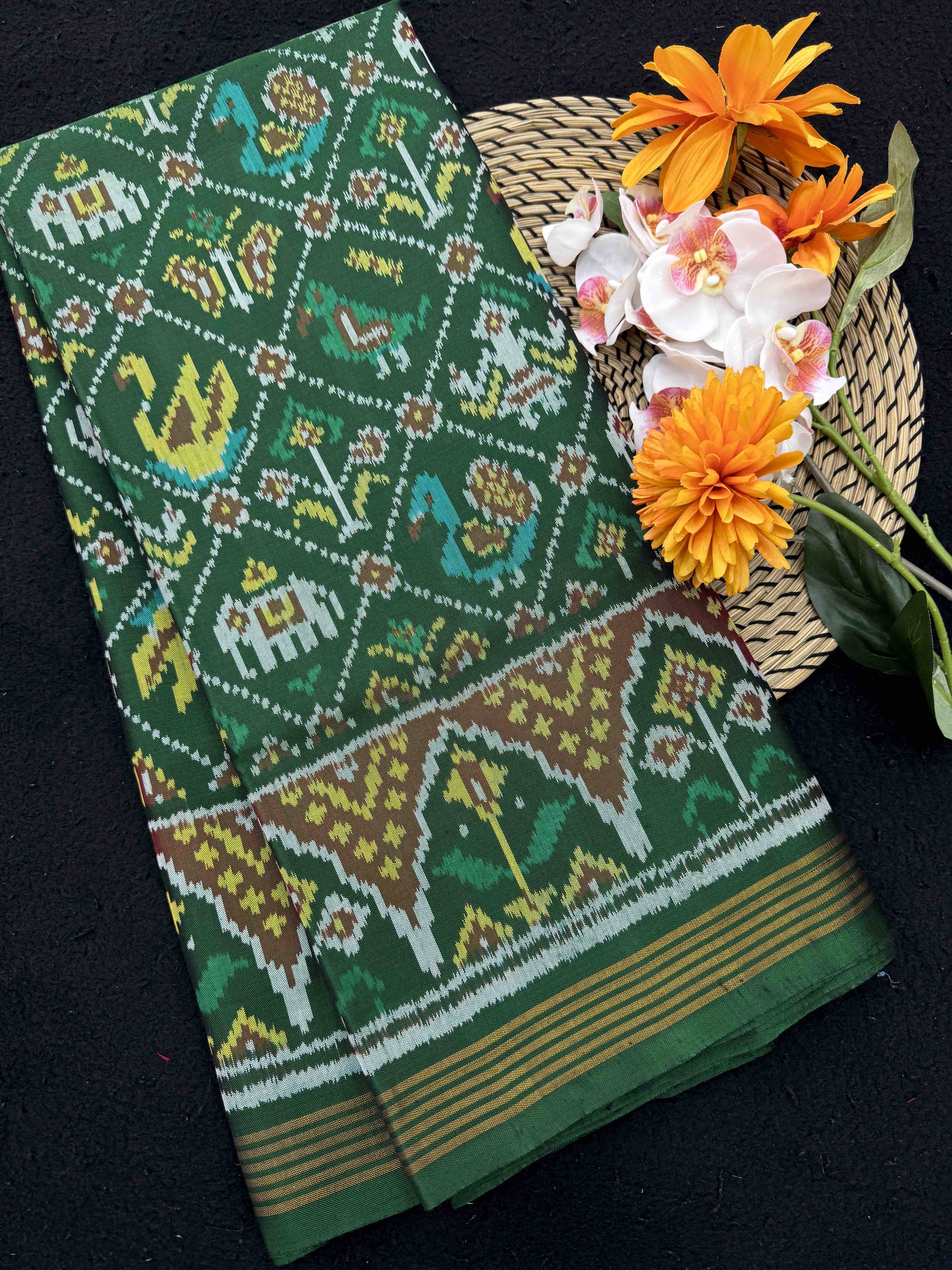 Green Narikunj Single Ikat Patan Patola Saree