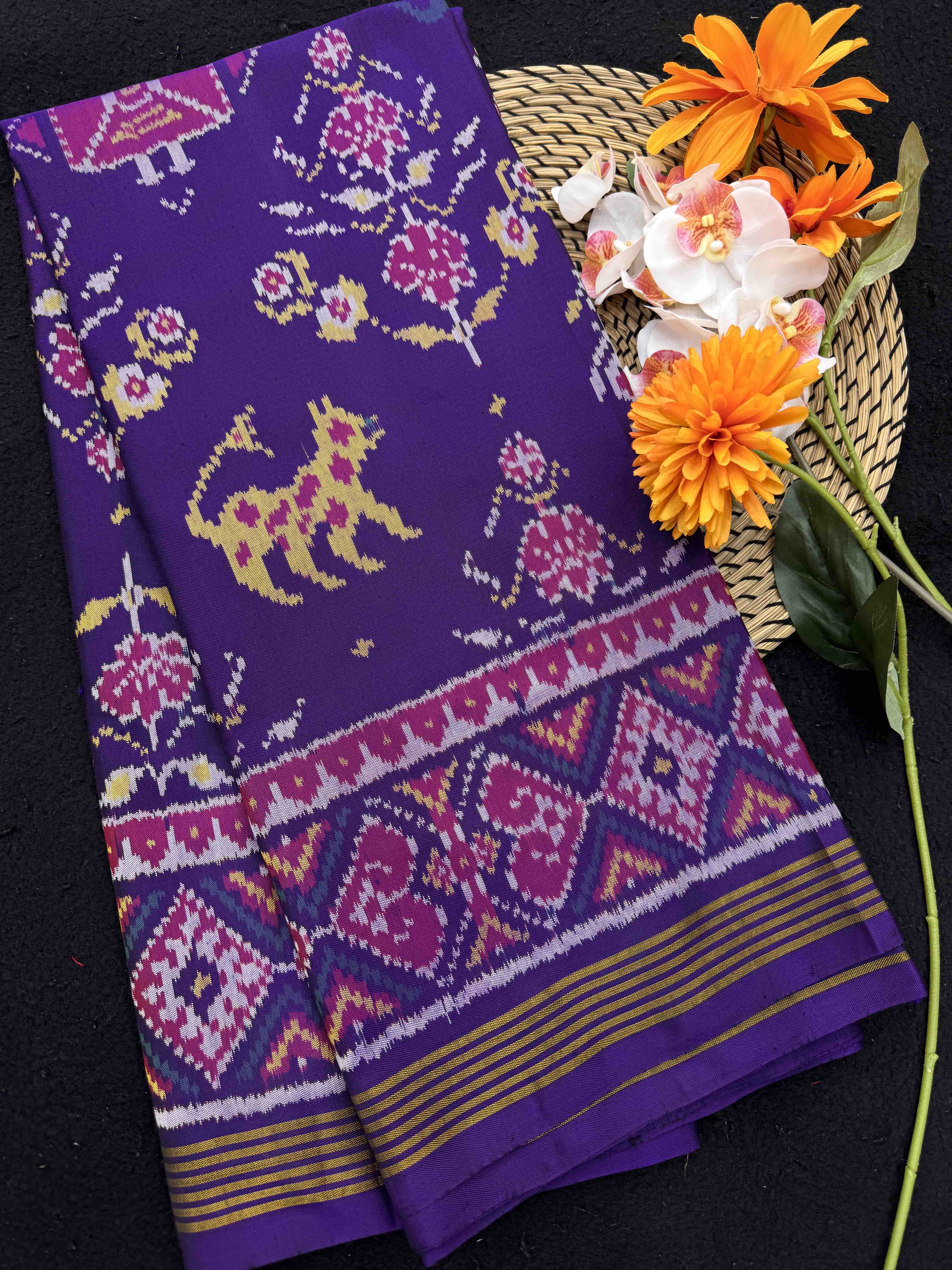 Purple Figure Motives with Flower Single Ikat Patan Patola Saree