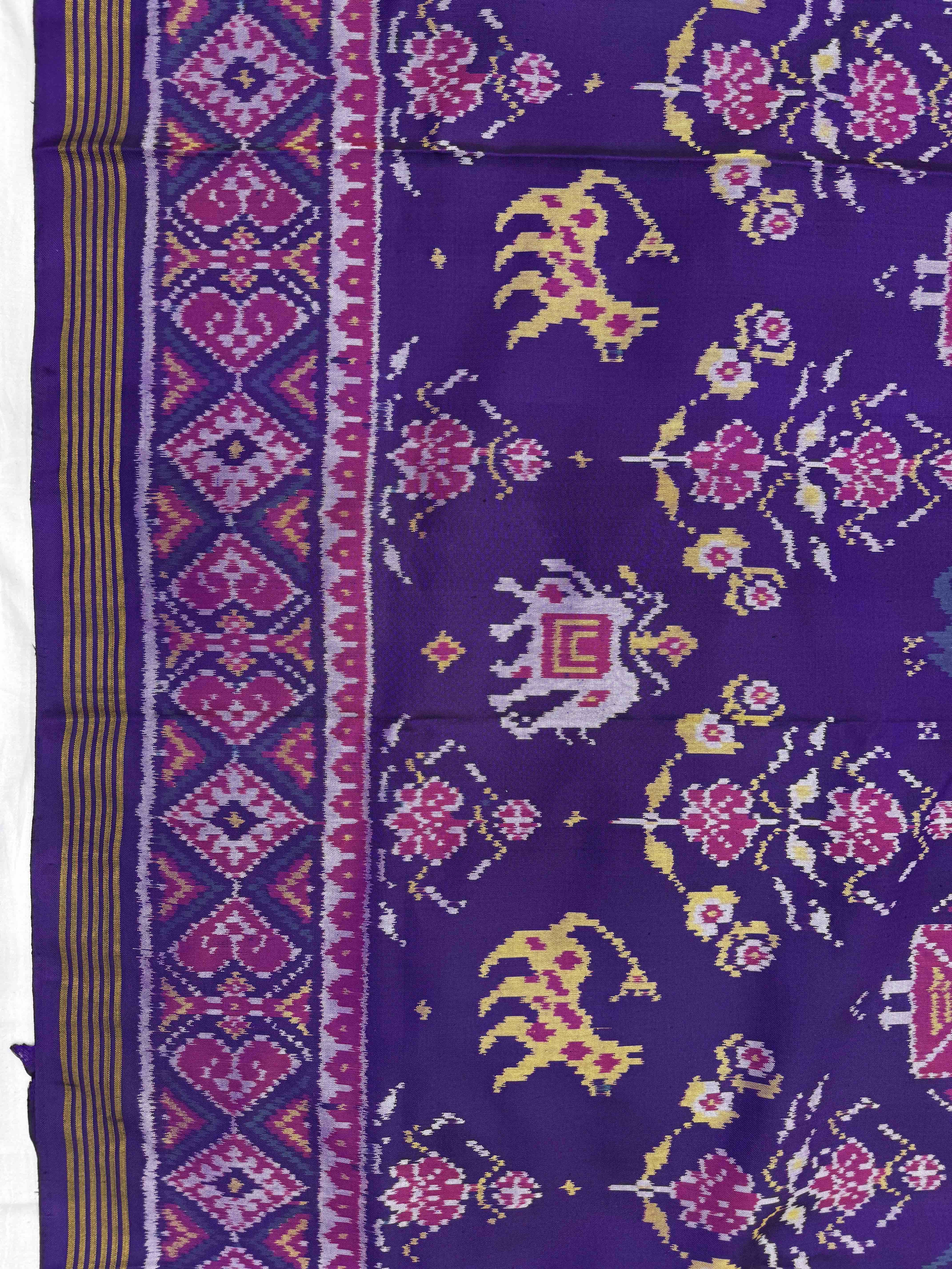 Purple Figure Motives with Flower Single Ikat Patan Patola Saree
